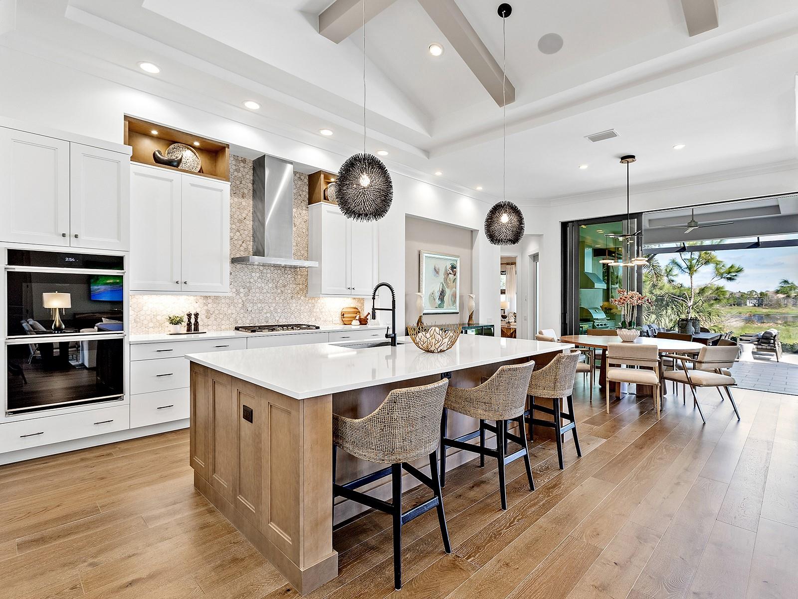 712 CROSSWIND AVE, SARASOTA, FL, 34240