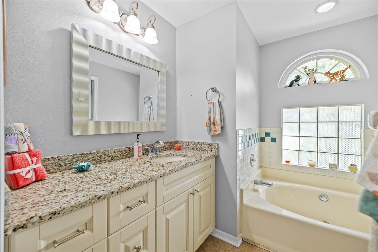 7213 JONES RD, ODESSA, FL, 33556
