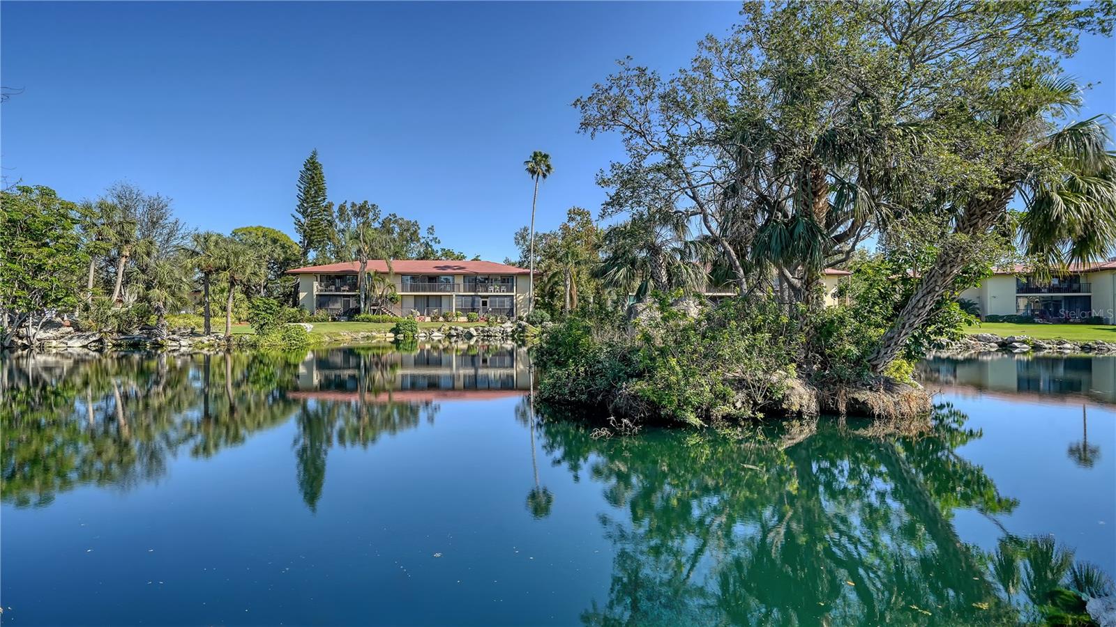 6470 SEAGULL DR #311, BRADENTON, FL, 34210