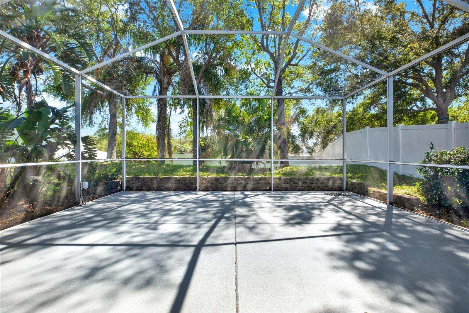 7718 LANDCARE LN, TAMPA, FL, 33616