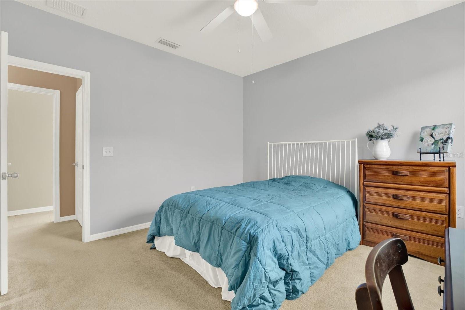 7718 LANDCARE LN, TAMPA, FL, 33616