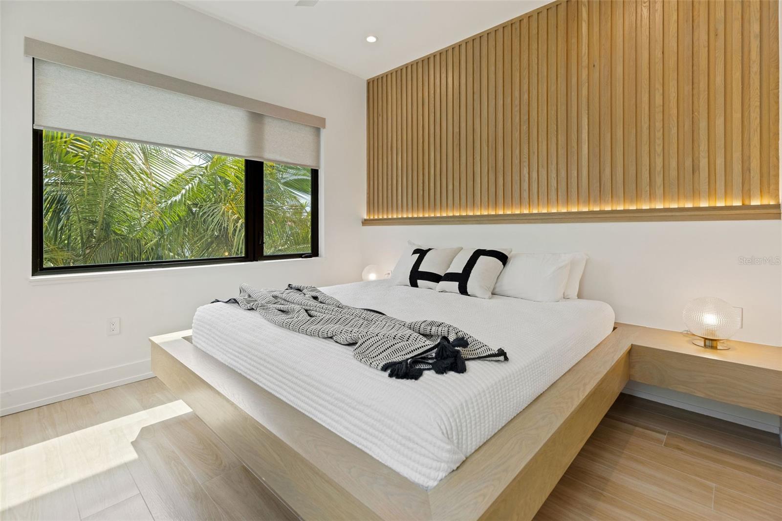 O6278790 Property Photo