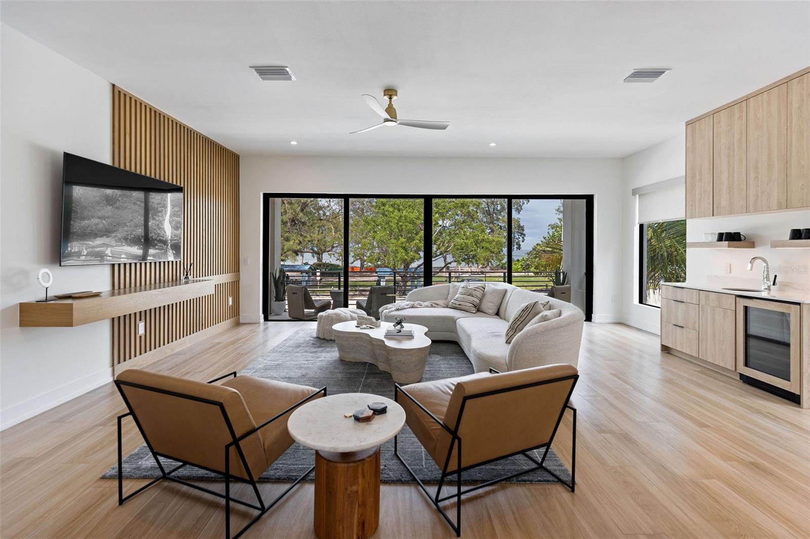 O6278790 Property Photo