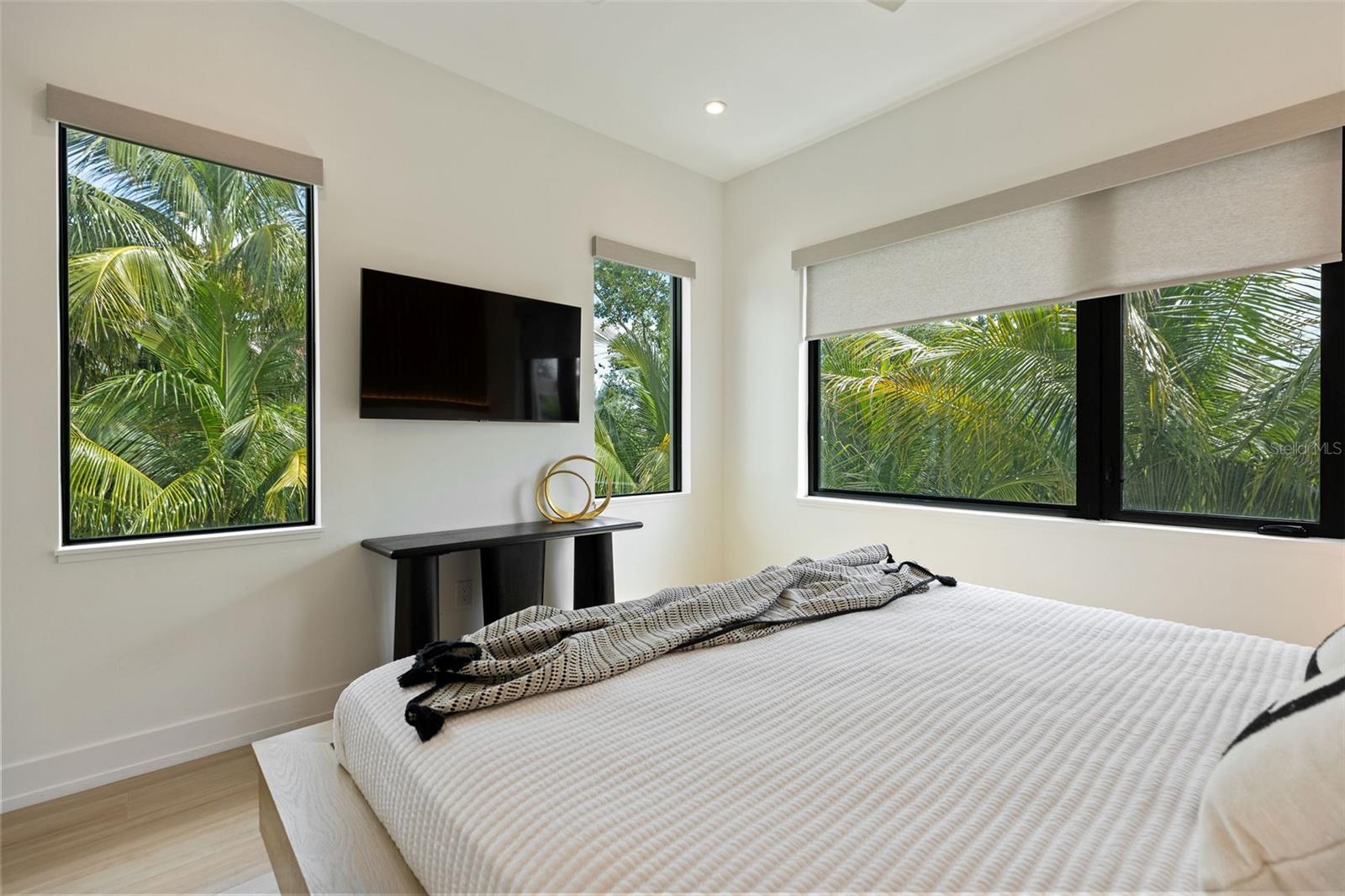 O6278790 Property Photo