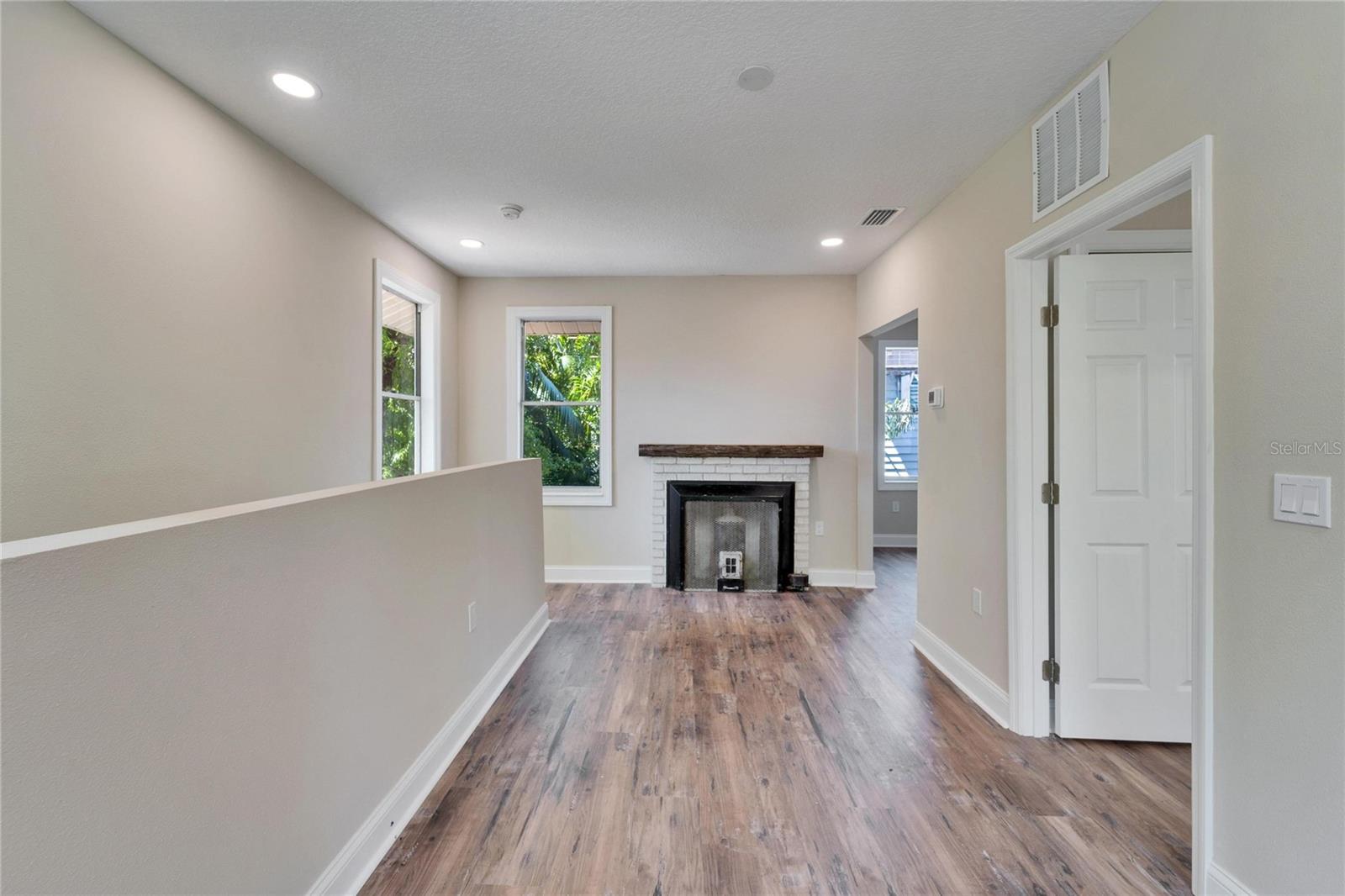 MORRISON GROVE SUB, TAMPA, FL, 33606