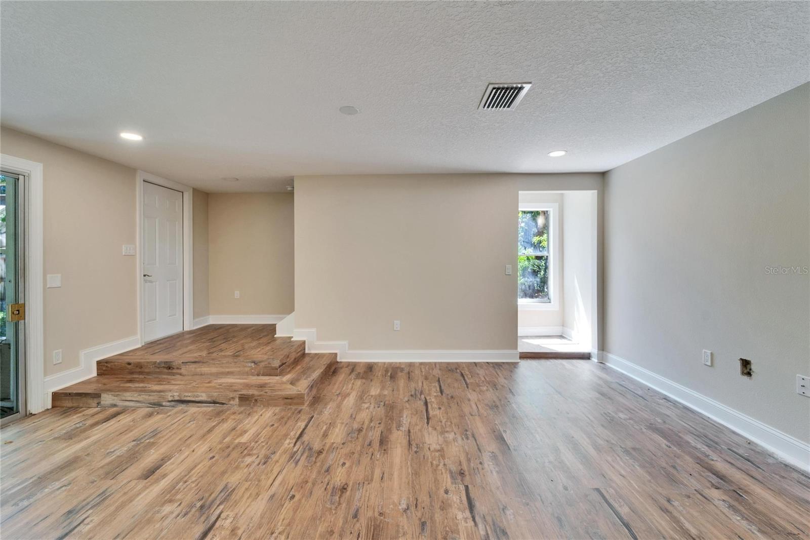 MORRISON GROVE SUB, TAMPA, FL, 33606