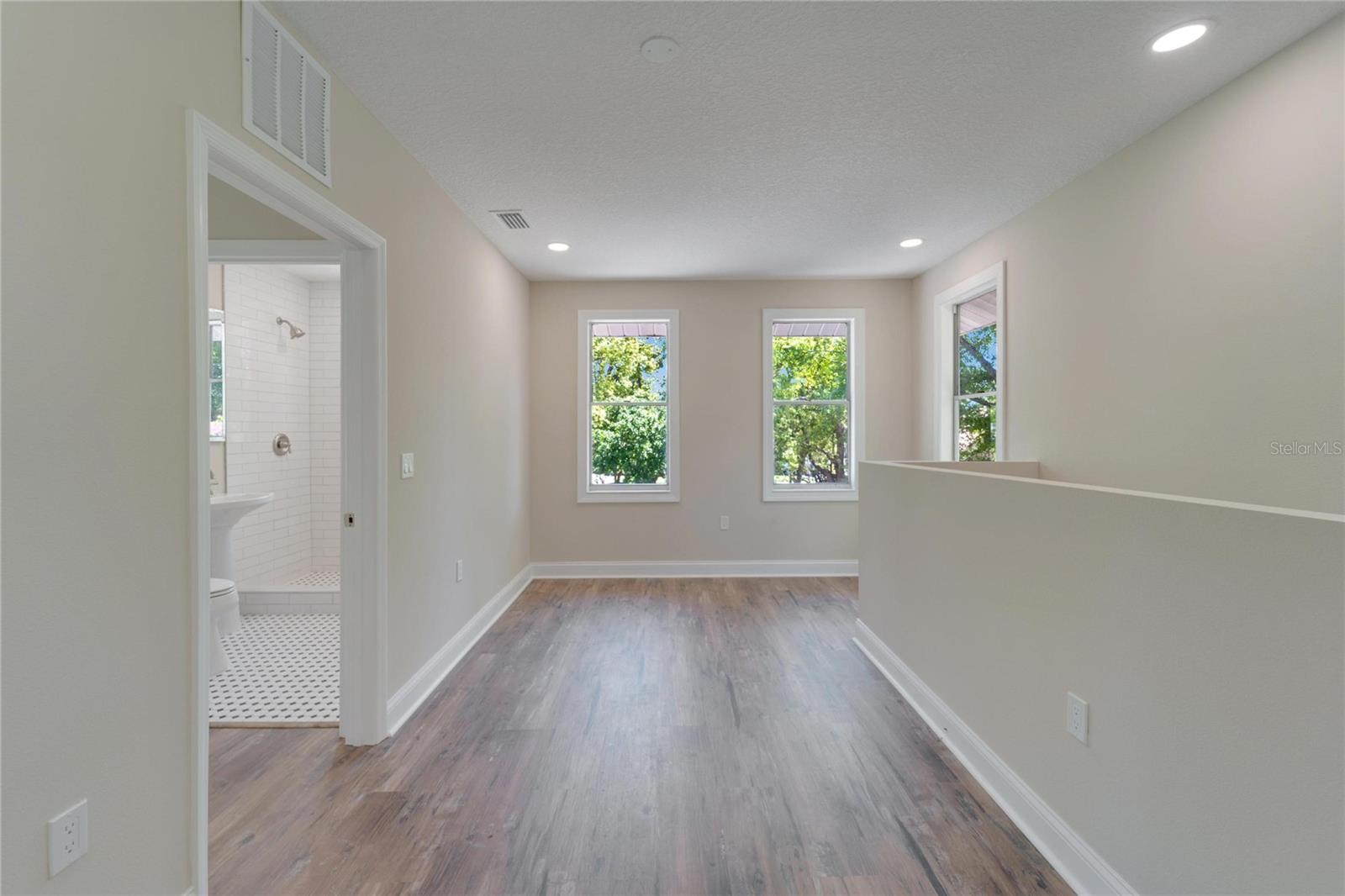 MORRISON GROVE SUB, TAMPA, FL, 33606