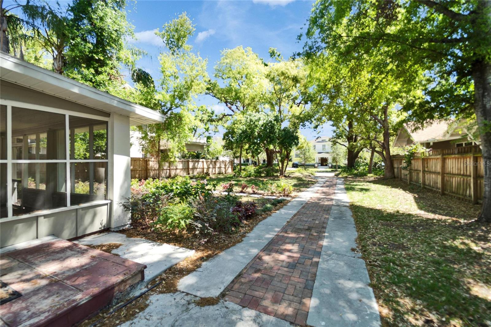 MORRISON GROVE SUB, TAMPA, FL, 33606