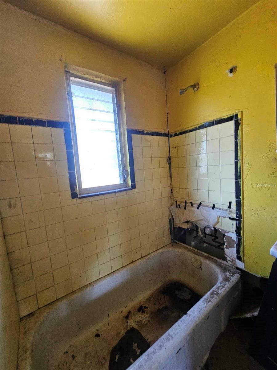 29757 COUNTY ROAD 561, TAVARES, FL, 32778