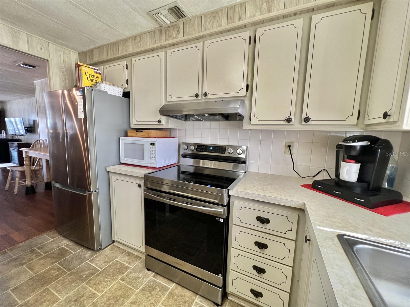 G5092663 Property Photo