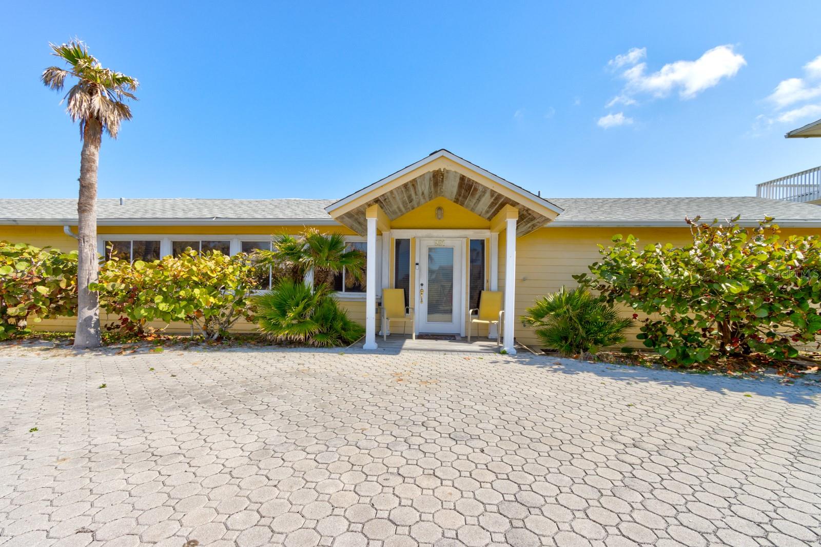 NS1083839 Property Photo