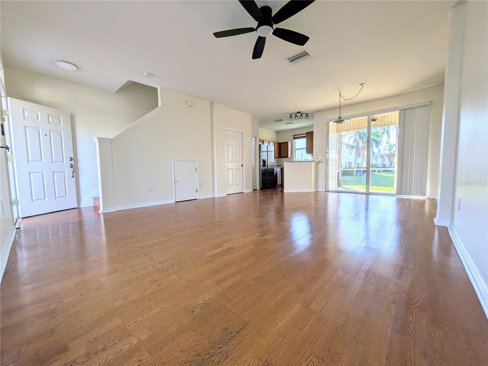 12287 COUNTRY WHITE CIR, TAMPA, FL, 33635