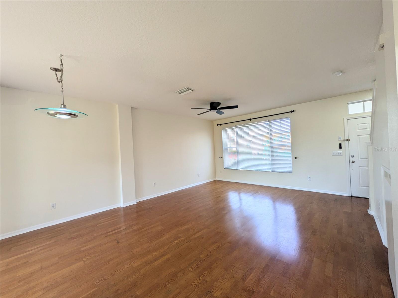 12287 COUNTRY WHITE CIR, TAMPA, FL, 33635