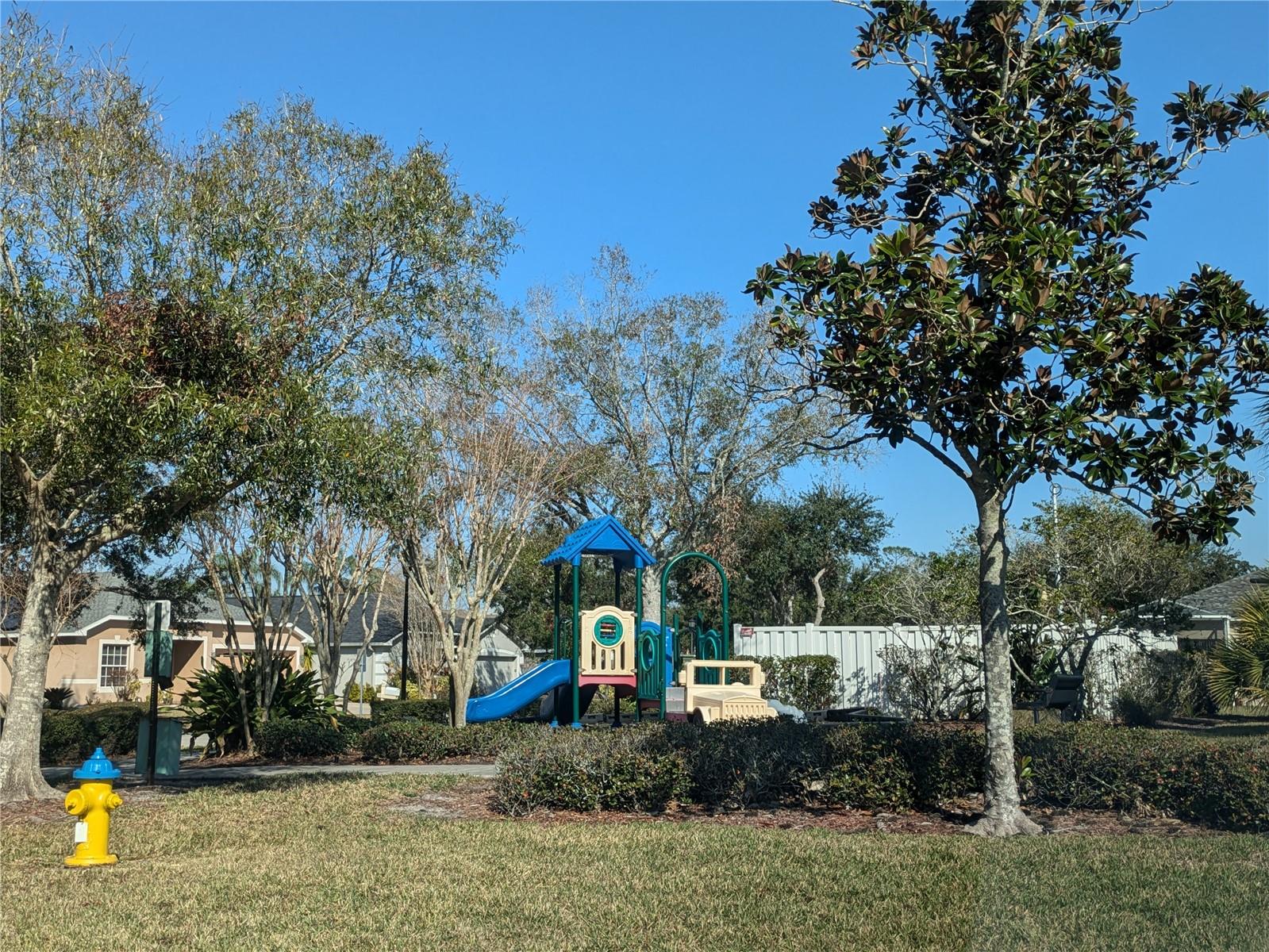 12287 COUNTRY WHITE CIR, TAMPA, FL, 33635