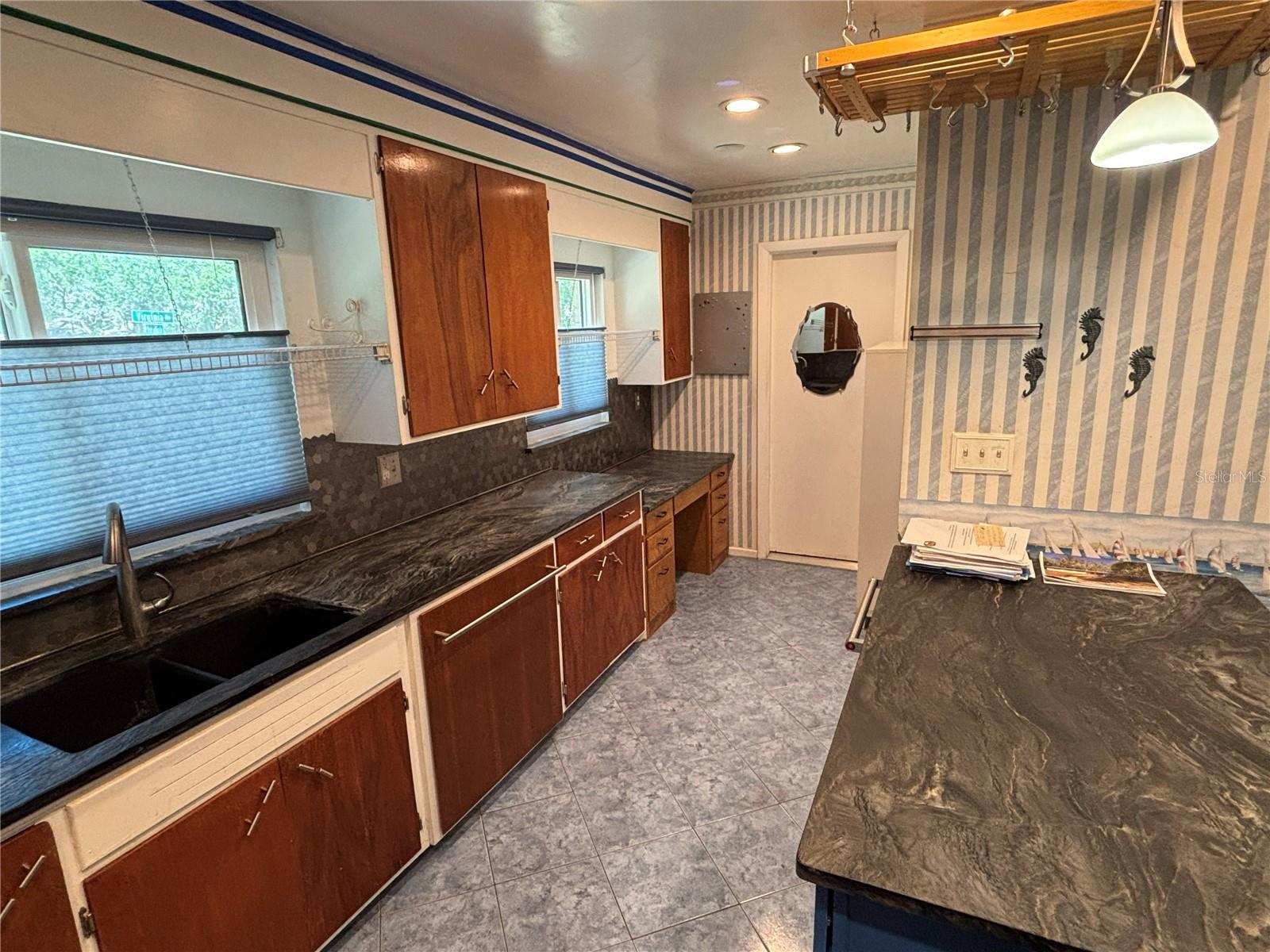 22 POINSETTIA DR, DELAND, FL, 32724