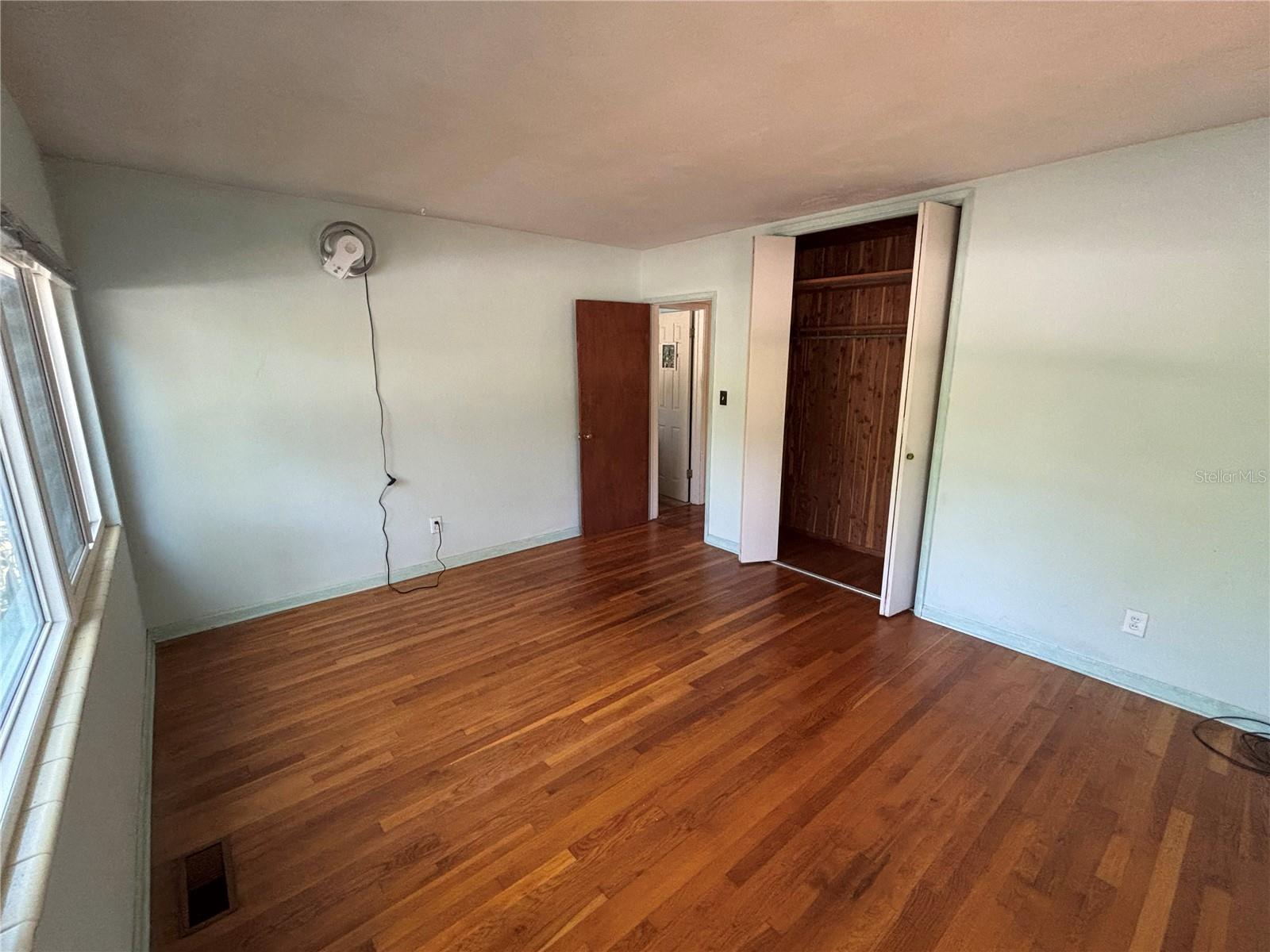 22 POINSETTIA DR, DELAND, FL, 32724