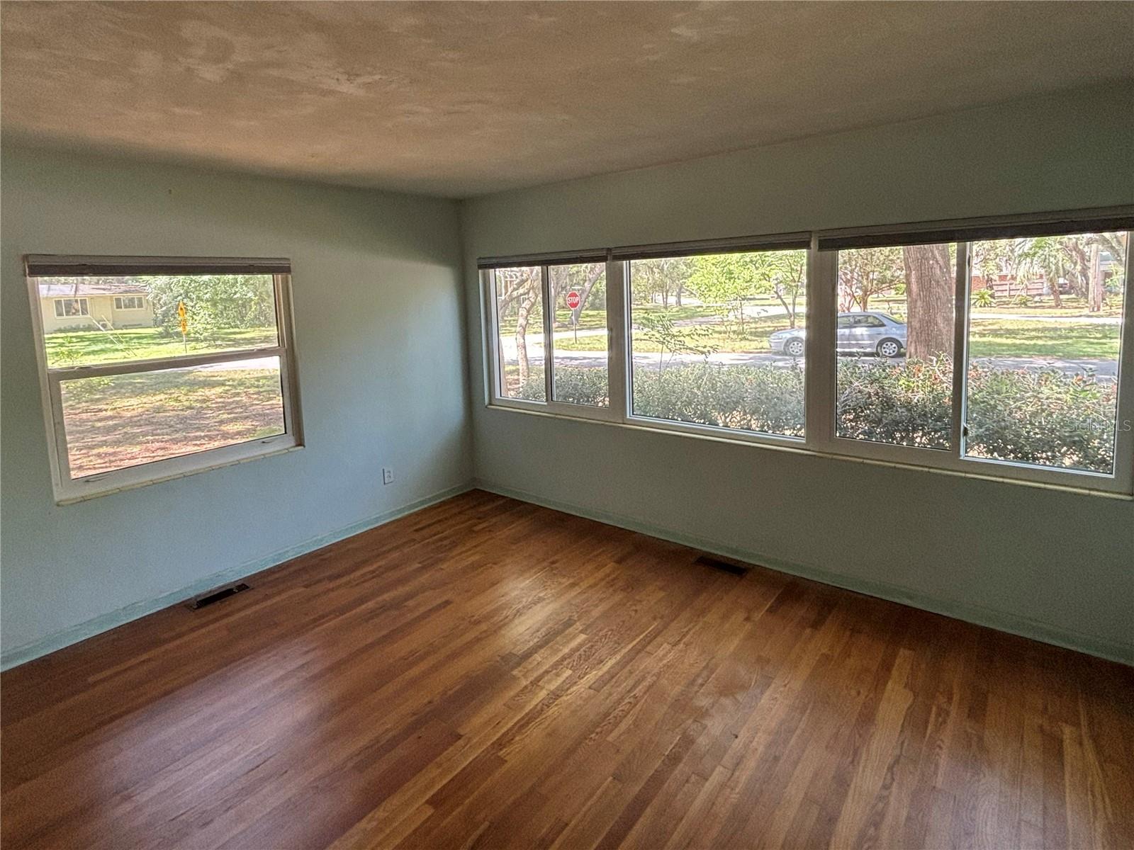 22 POINSETTIA DR, DELAND, FL, 32724