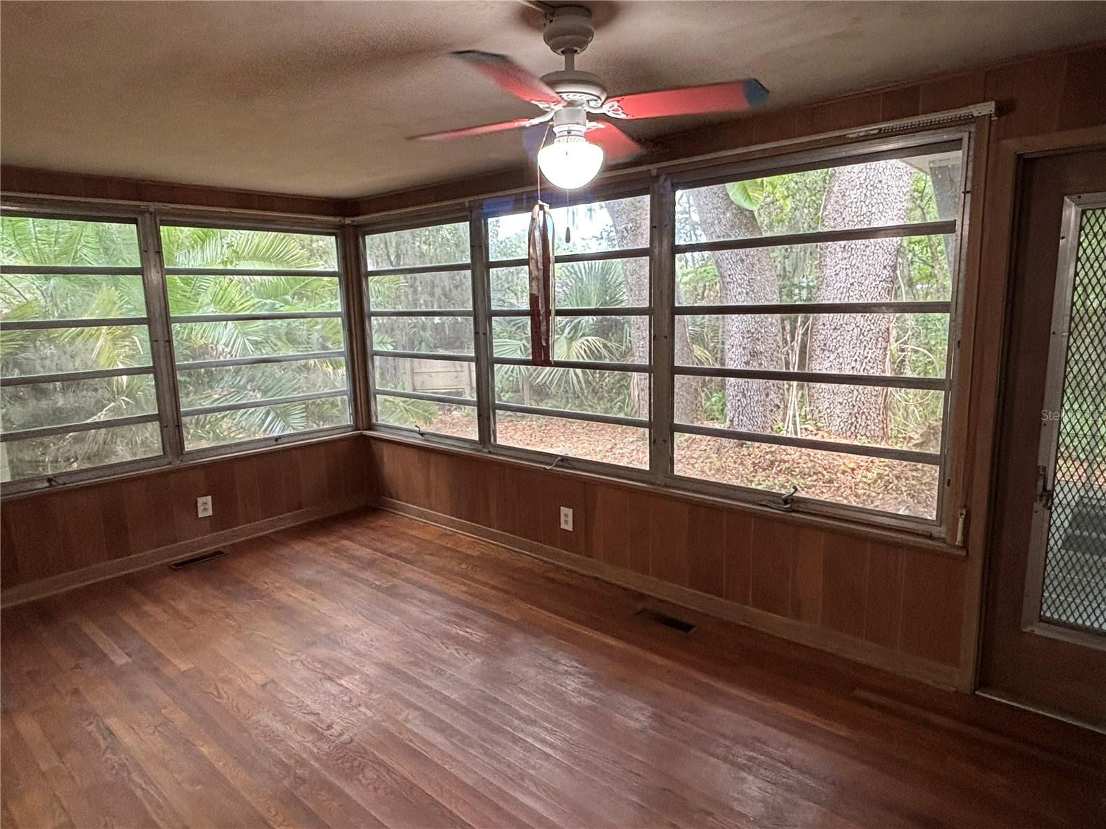 22 POINSETTIA DR, DELAND, FL, 32724