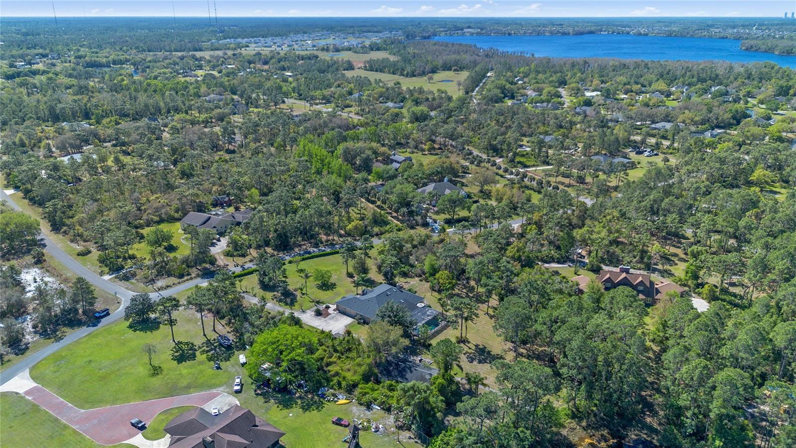1303 SULTAN CIR, CHULUOTA, FL, 32766