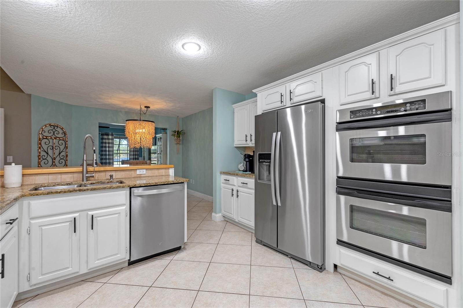 1303 SULTAN CIR, CHULUOTA, FL, 32766