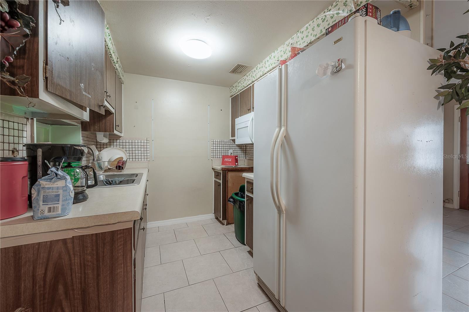 1102 E LAMBRIGHT ST, TAMPA, FL, 33604