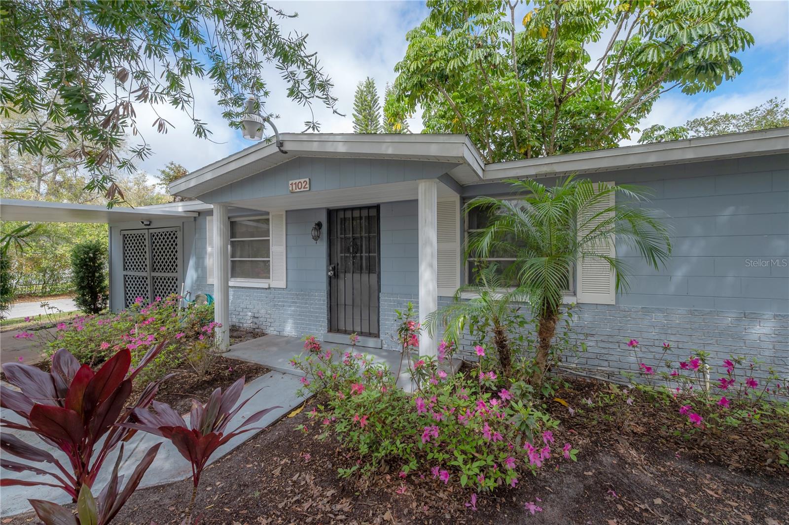 1102 E LAMBRIGHT ST, TAMPA, FL, 33604