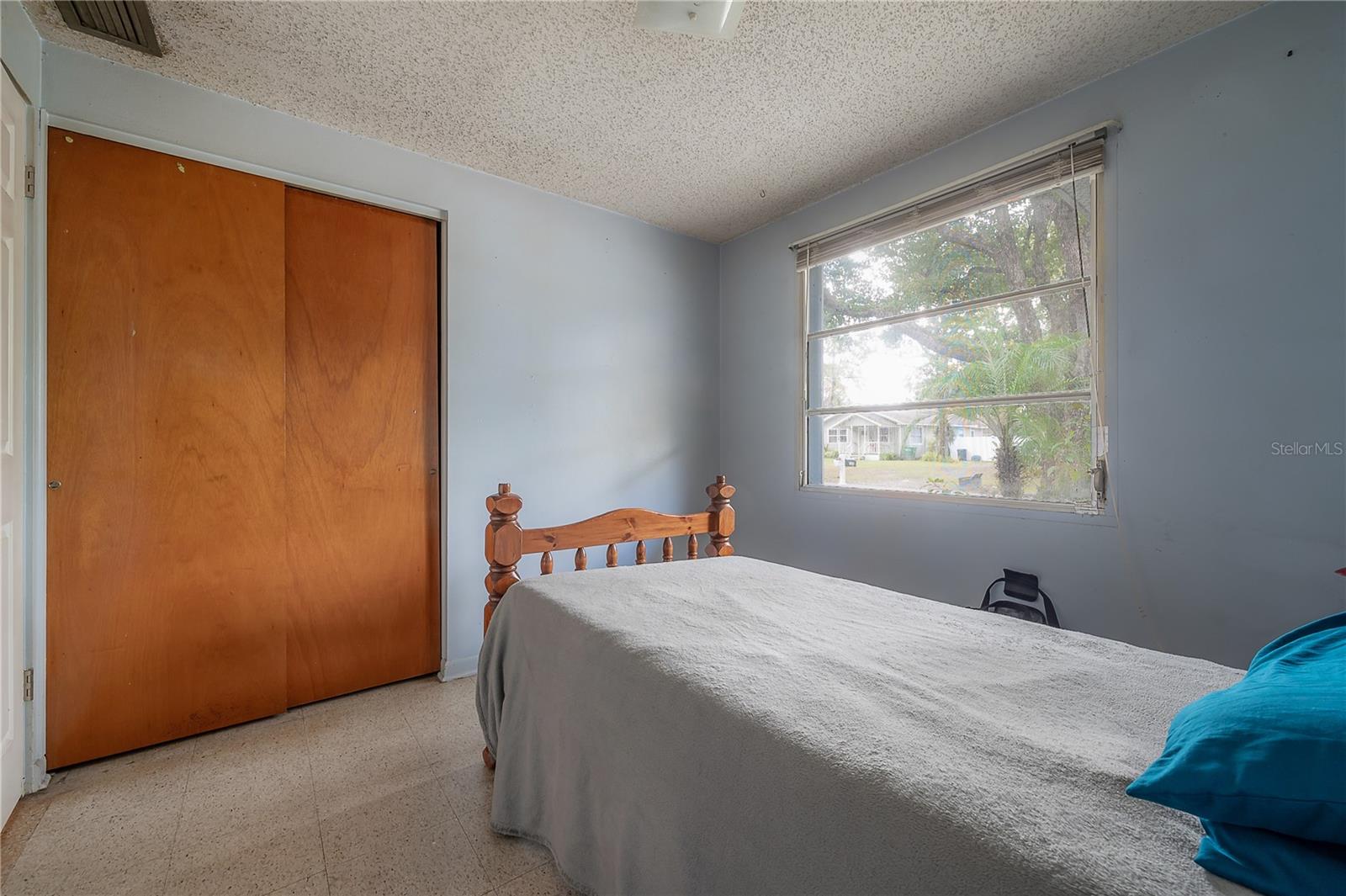 1102 E LAMBRIGHT ST, TAMPA, FL, 33604