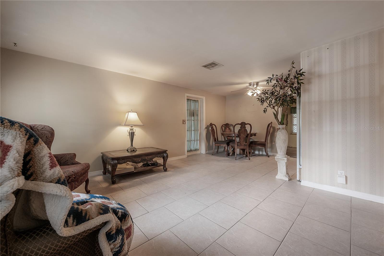1102 E LAMBRIGHT ST, TAMPA, FL, 33604