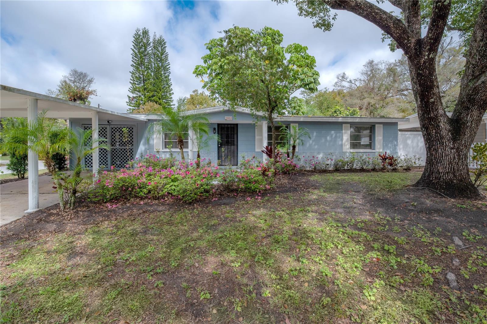 1102 E LAMBRIGHT ST, TAMPA, FL, 33604