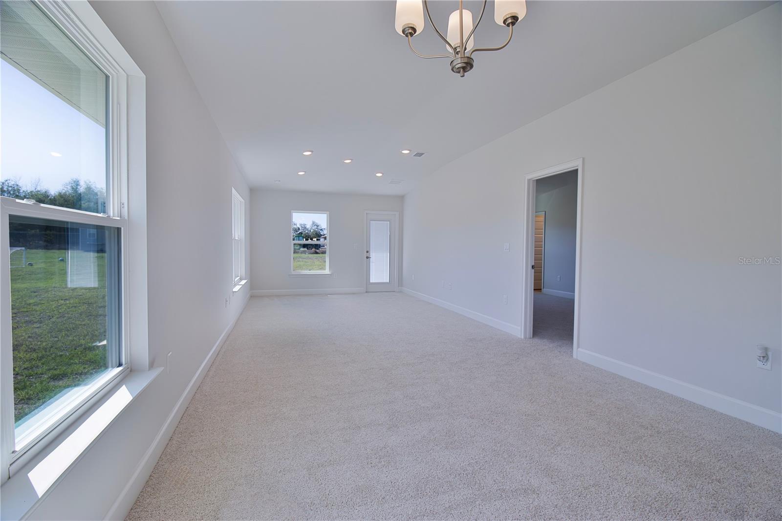 3298 E IRIS LN, BELL, FL, 32619