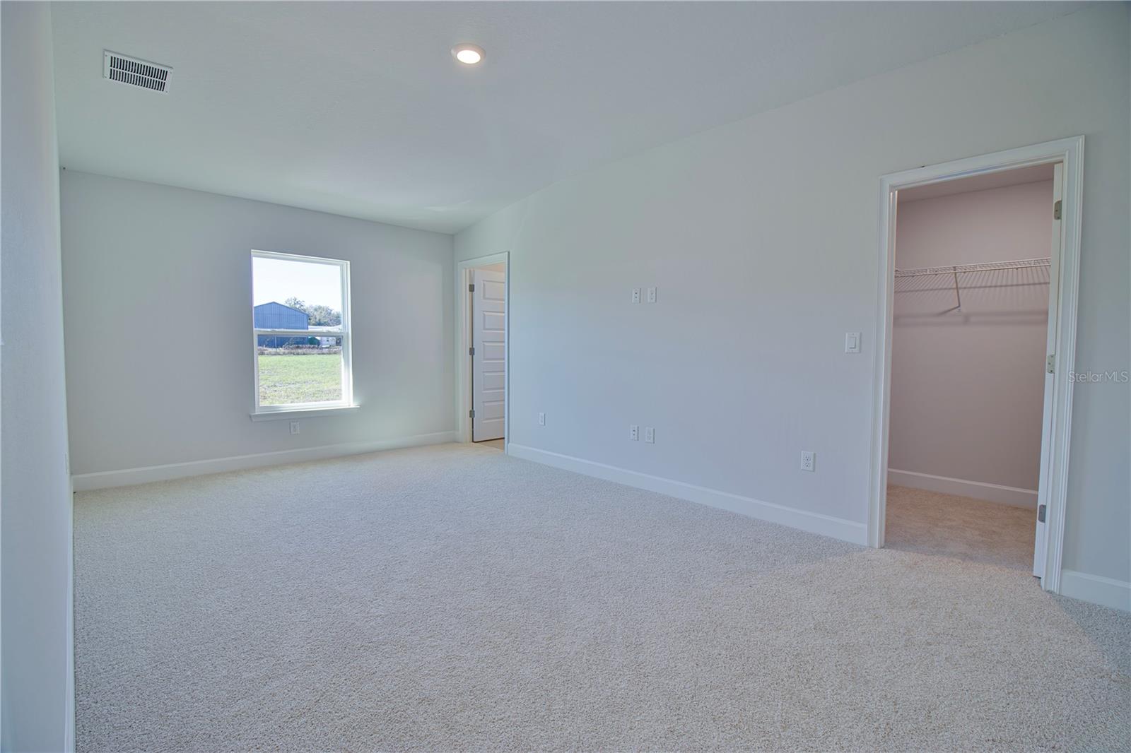 3298 E IRIS LN, BELL, FL, 32619