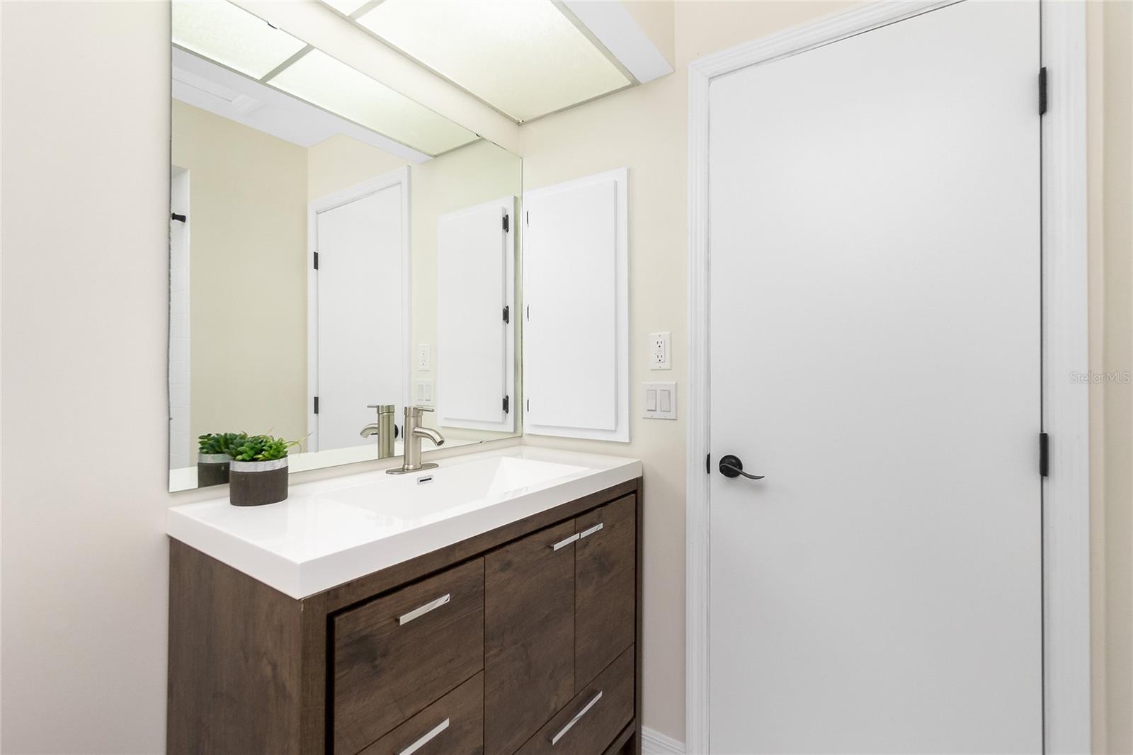 626 LOMOND DR, PORT CHARLOTTE, FL, 33953