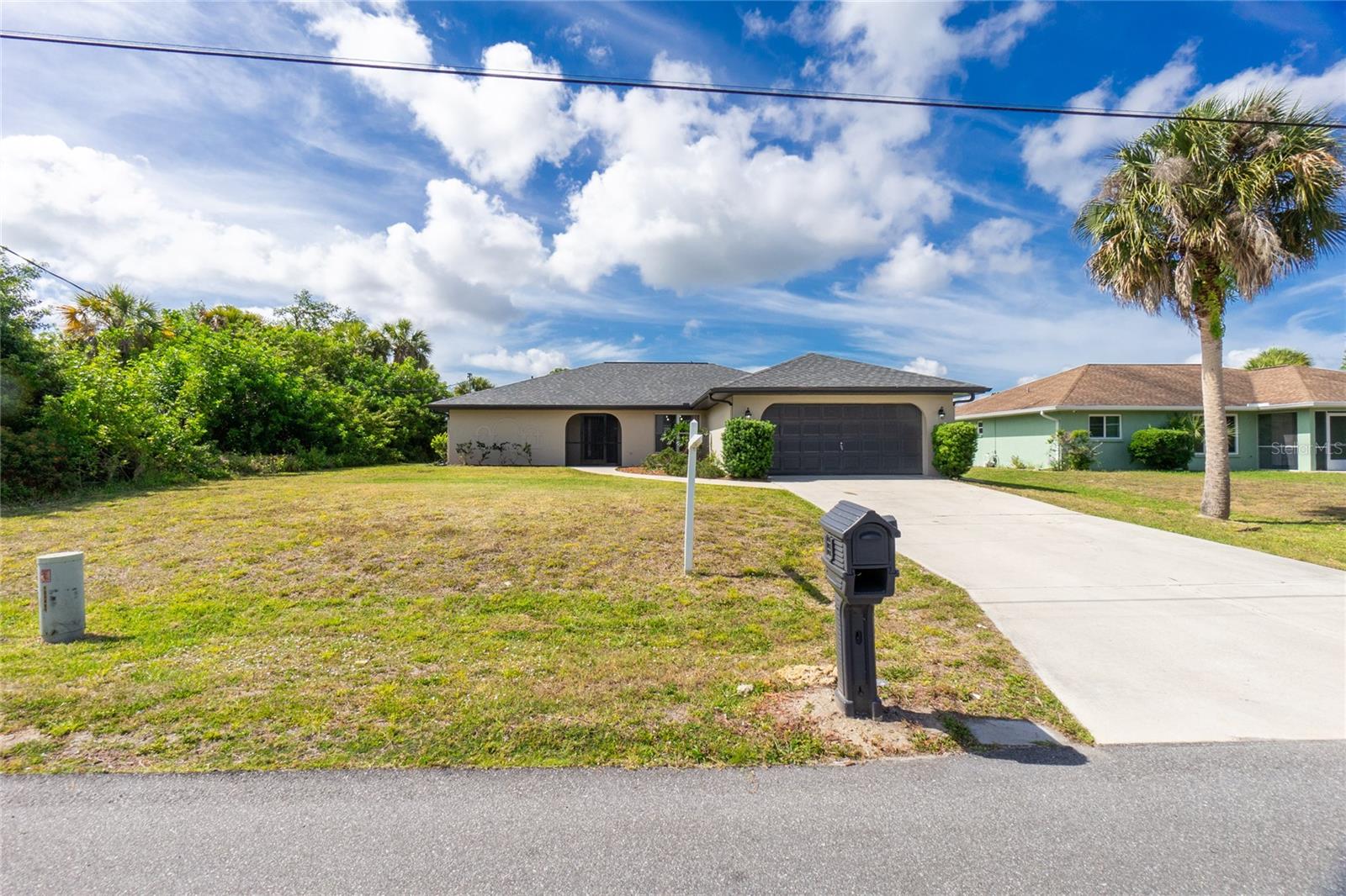 626 LOMOND DR, PORT CHARLOTTE, FL, 33953