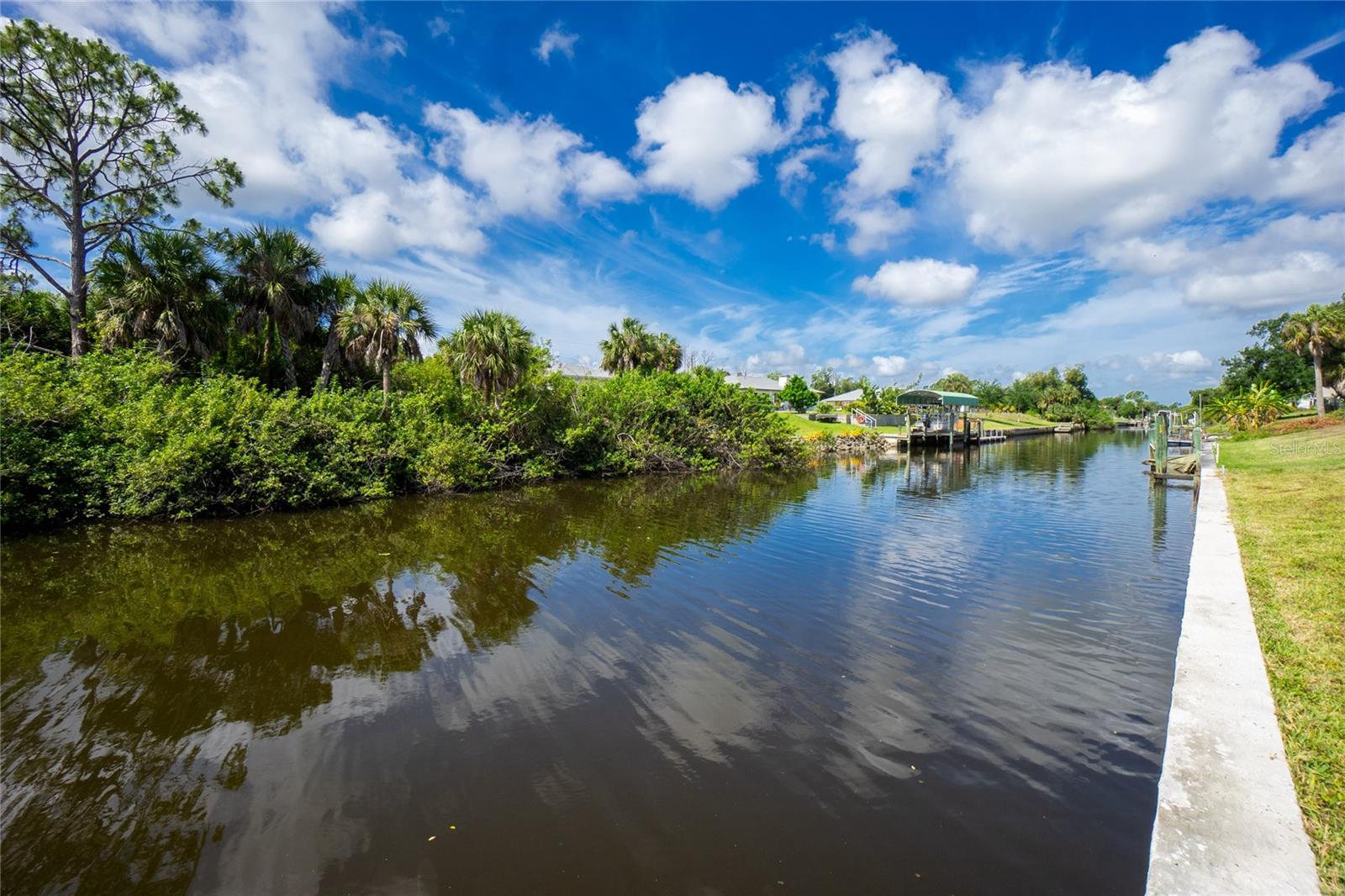 626 LOMOND DR, PORT CHARLOTTE, FL, 33953