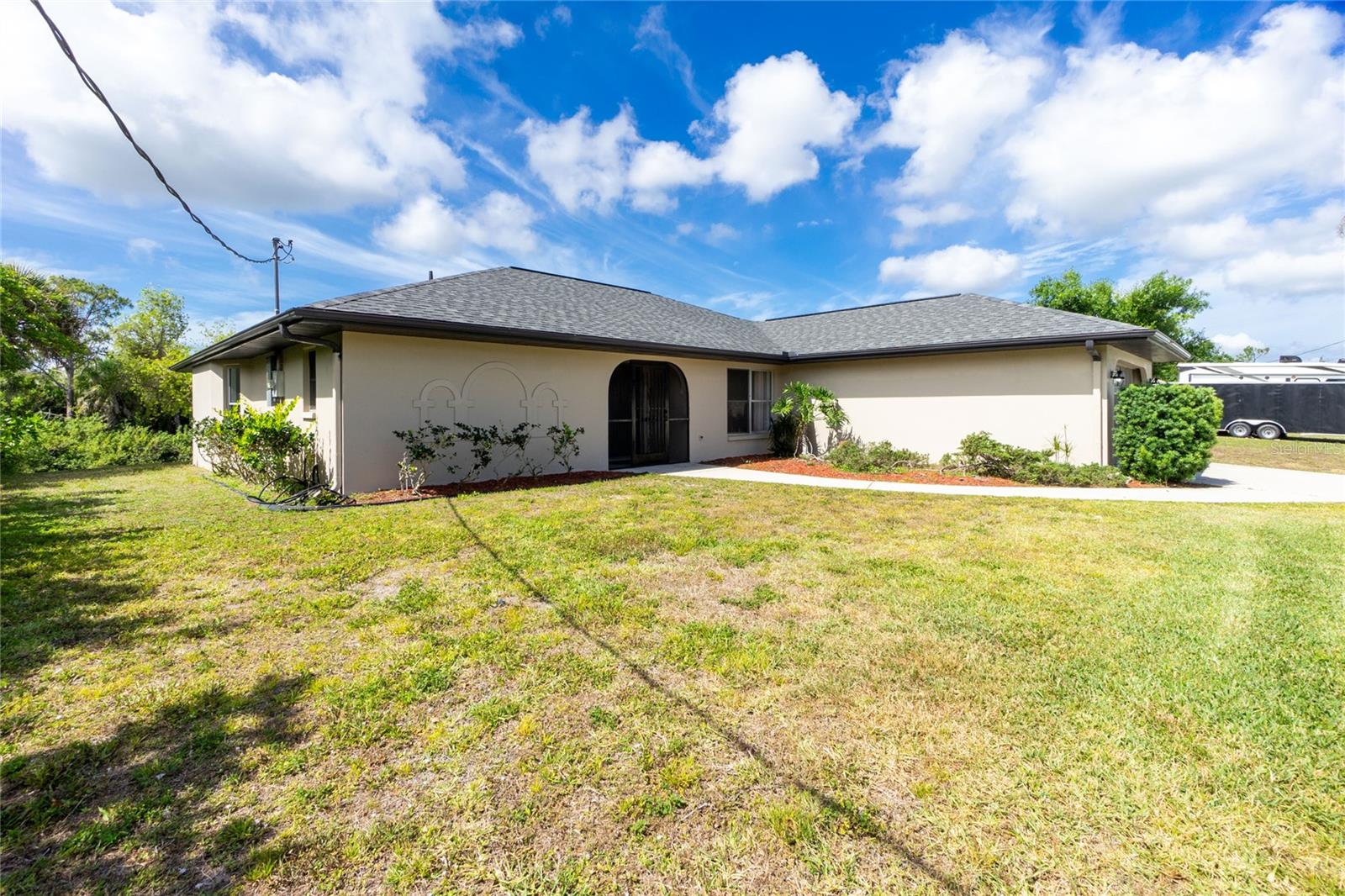 626 LOMOND DR, PORT CHARLOTTE, FL, 33953