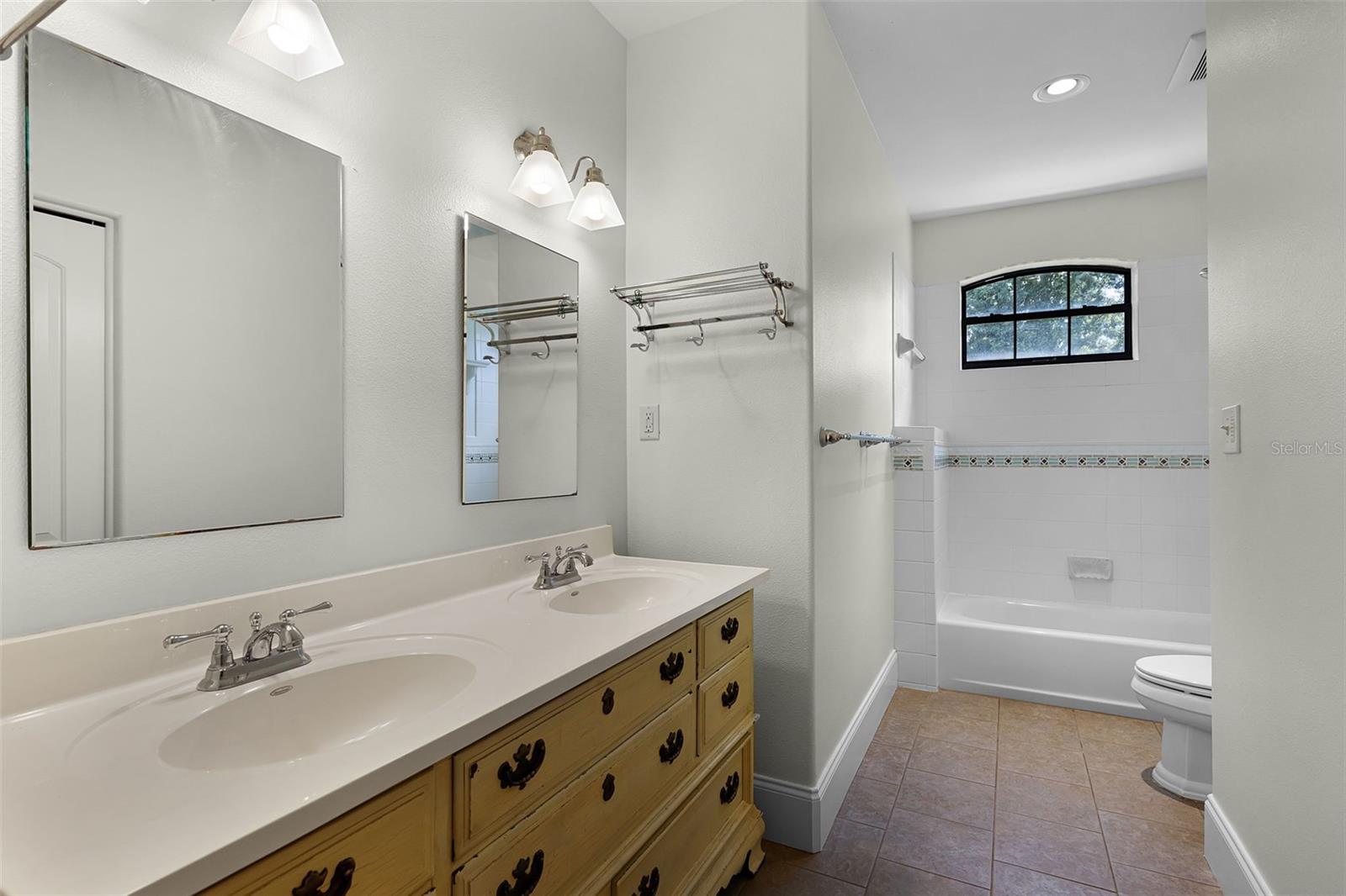 22244 COUNTY ROAD 455, HOWEY IN THE HILLS, FL, 34737