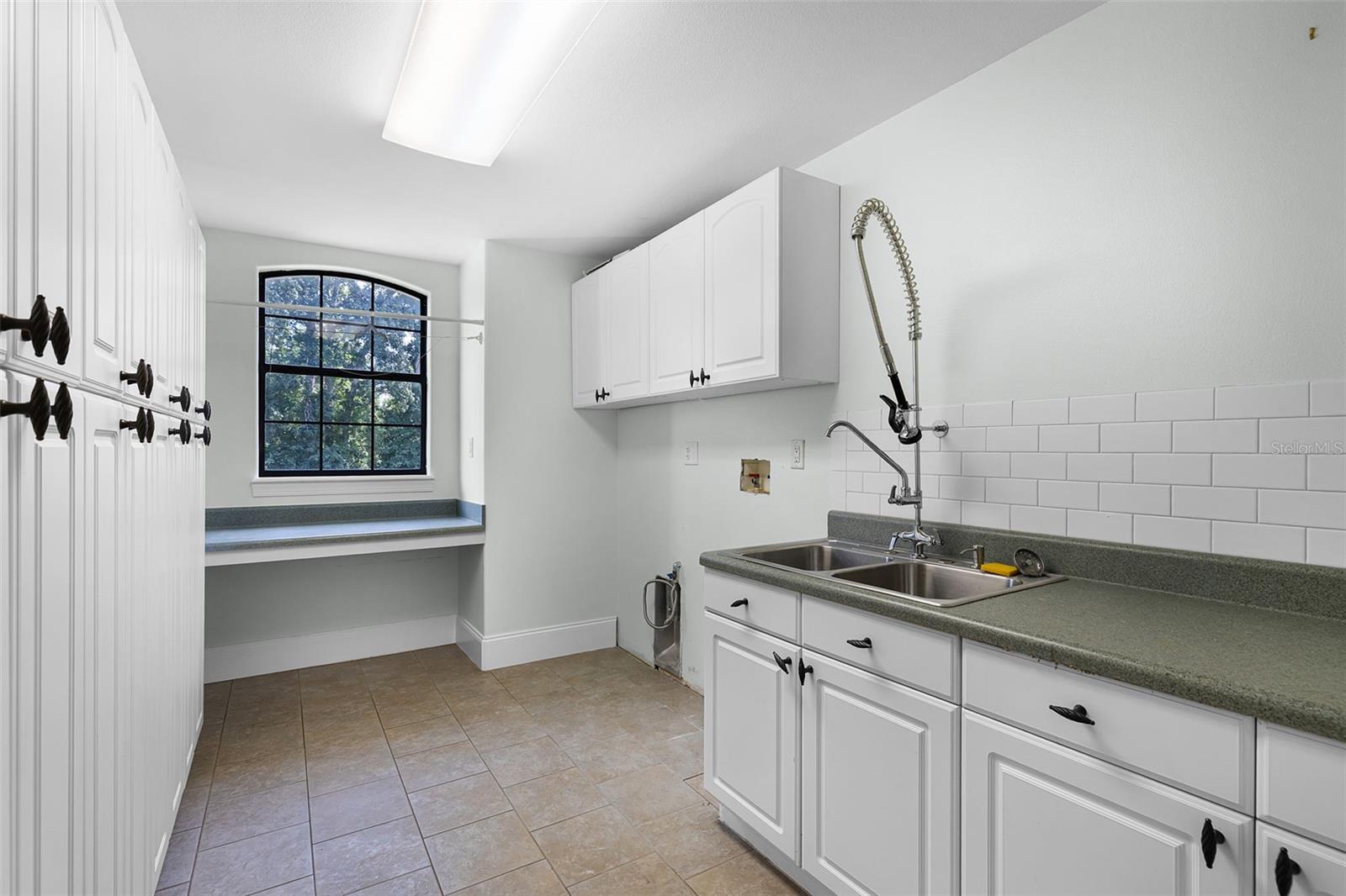 22244 COUNTY ROAD 455, HOWEY IN THE HILLS, FL, 34737