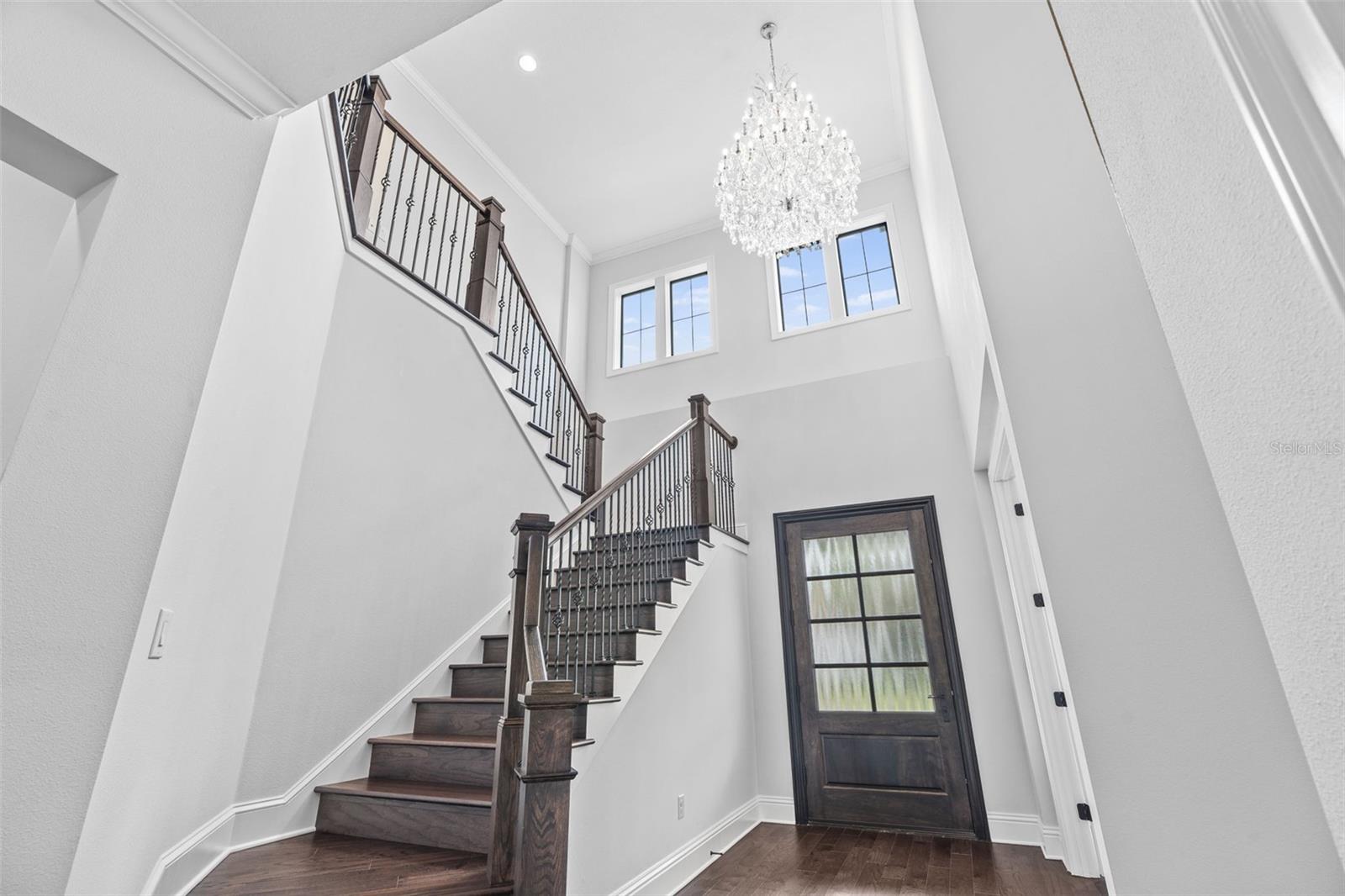 TB8348460 Property Photo