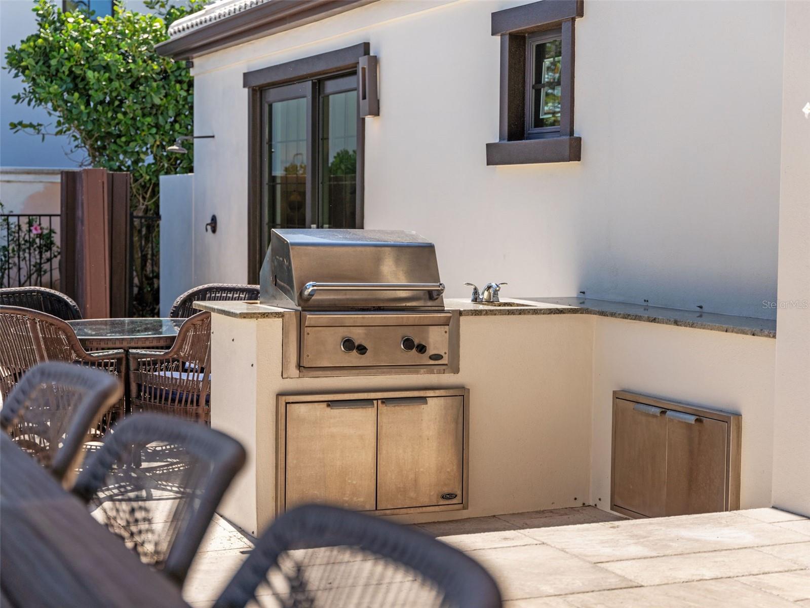 A4639822 Property Photo