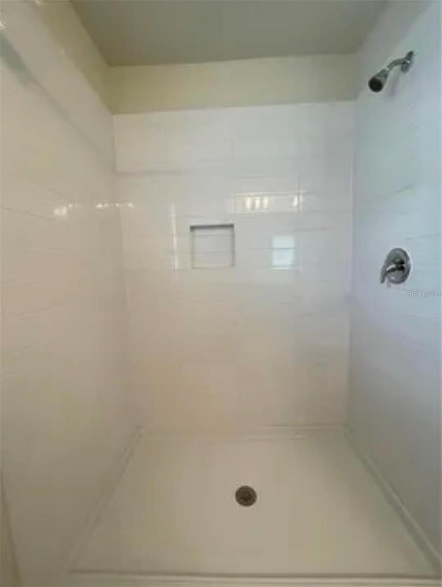 2595 BUENA VIEW ROAD, KISSIMMEE, FL, 34746