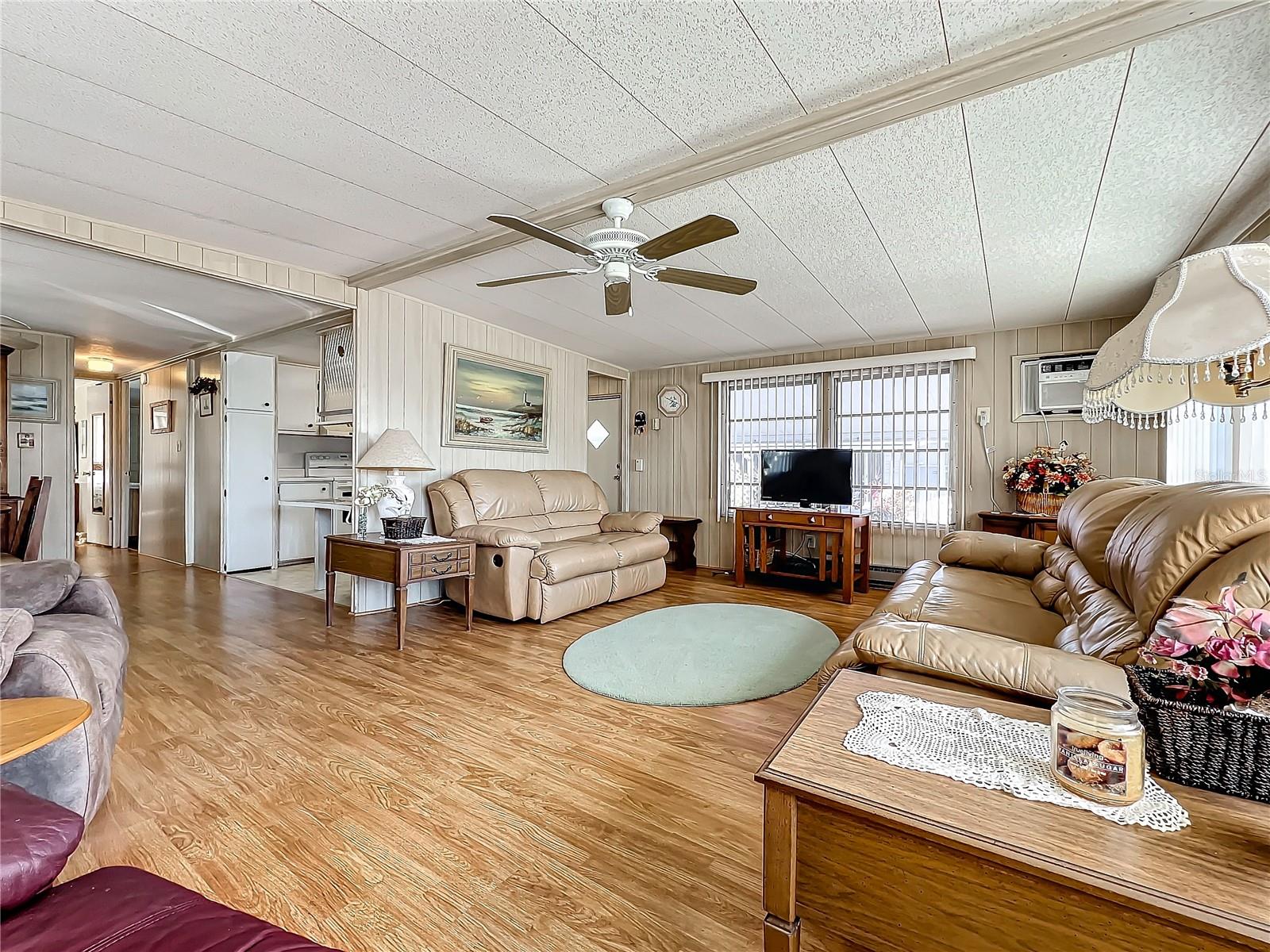 A4639834 Property Photo