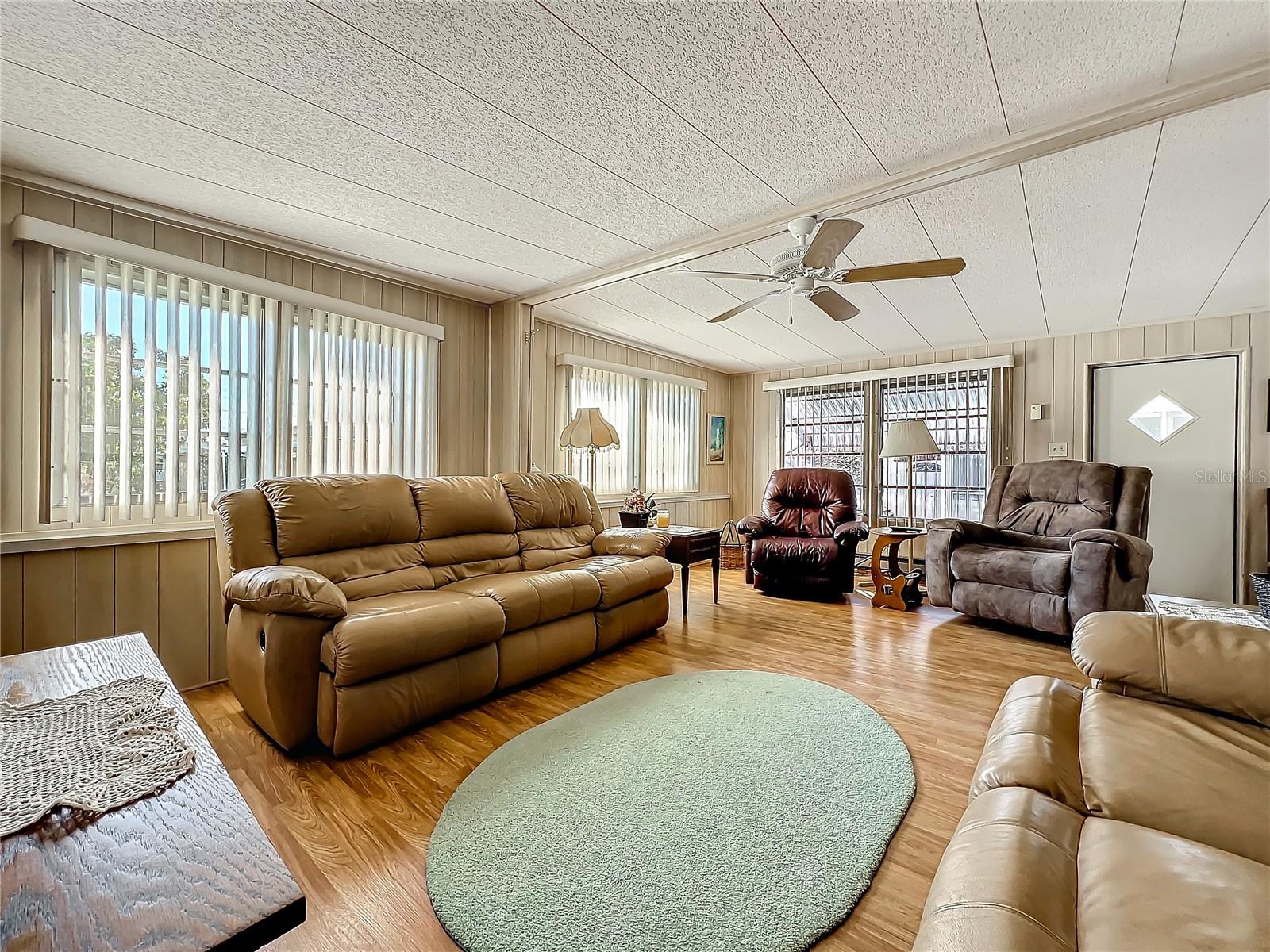 A4639834 Property Photo