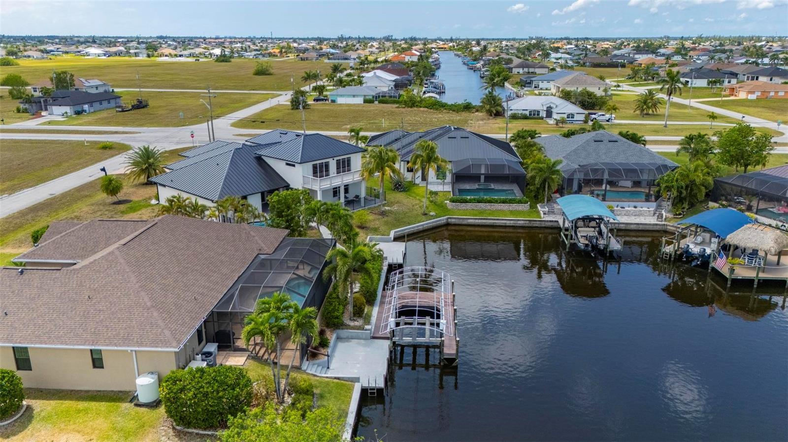 810 NW 36TH AVE, CAPE CORAL, FL, 33993