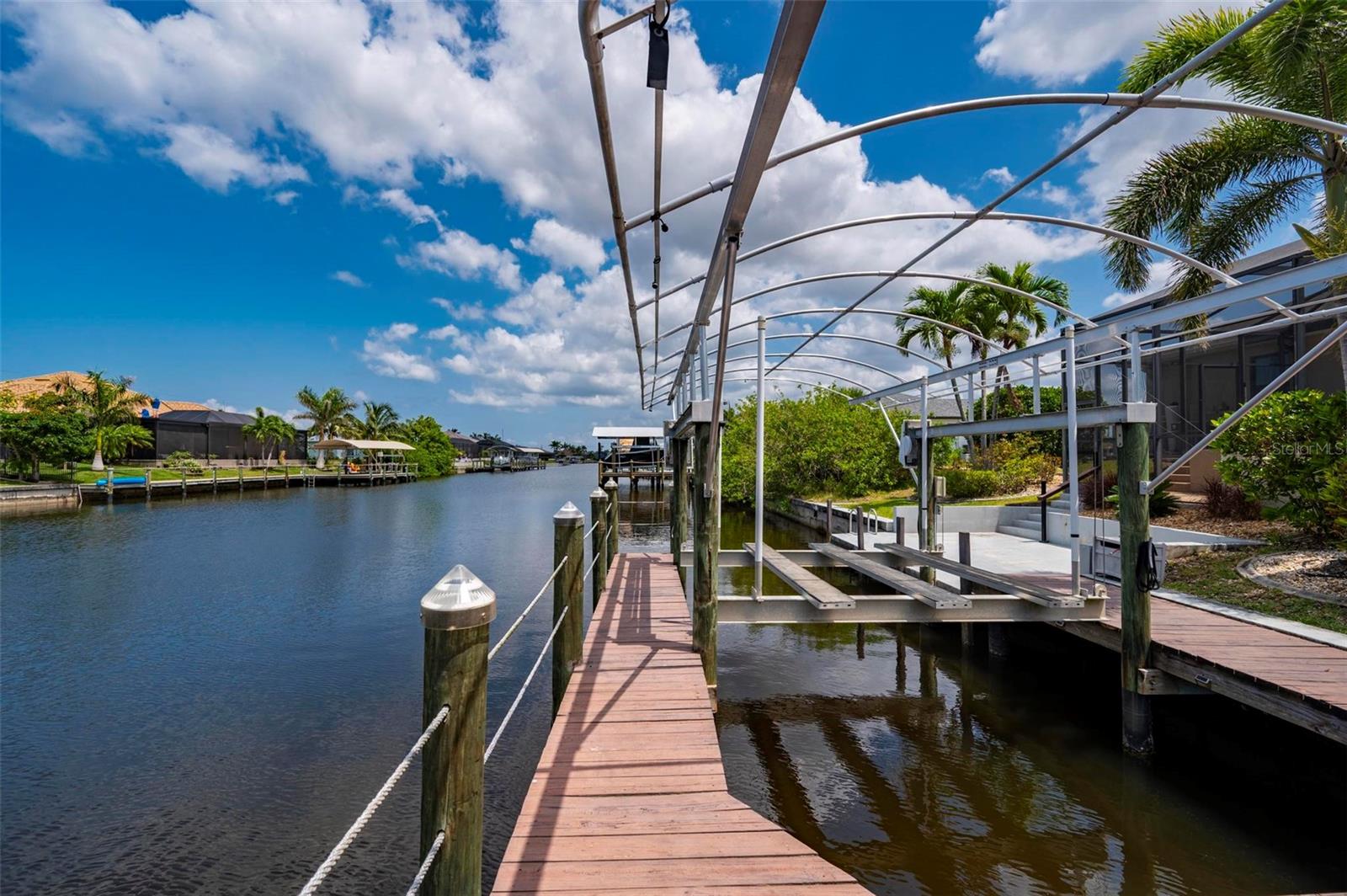810 NW 36TH AVE, CAPE CORAL, FL, 33993