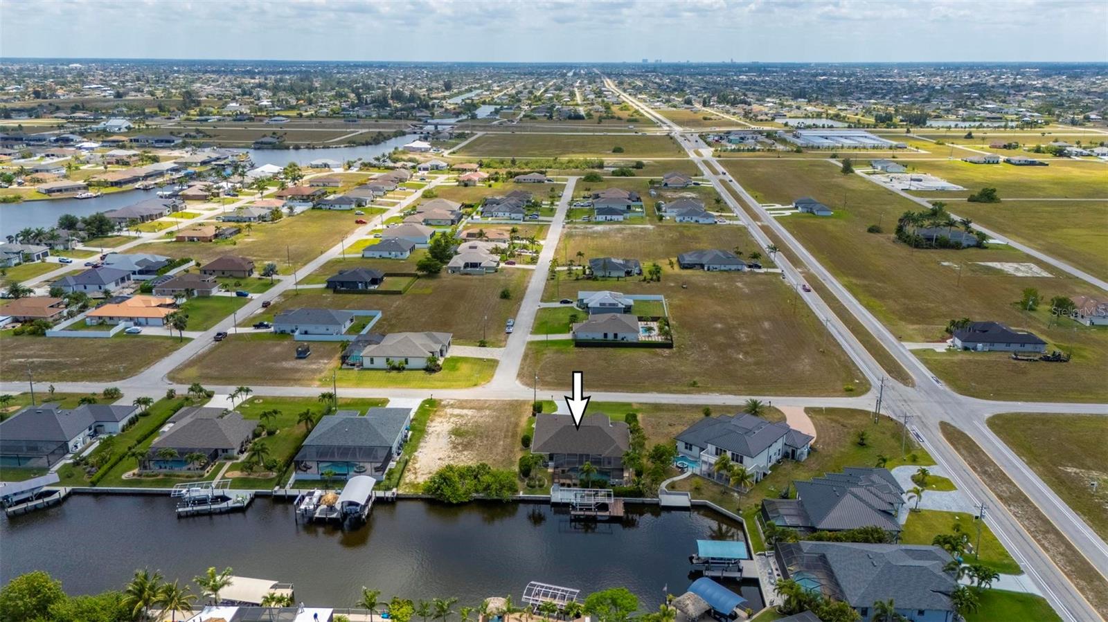 810 NW 36TH AVE, CAPE CORAL, FL, 33993