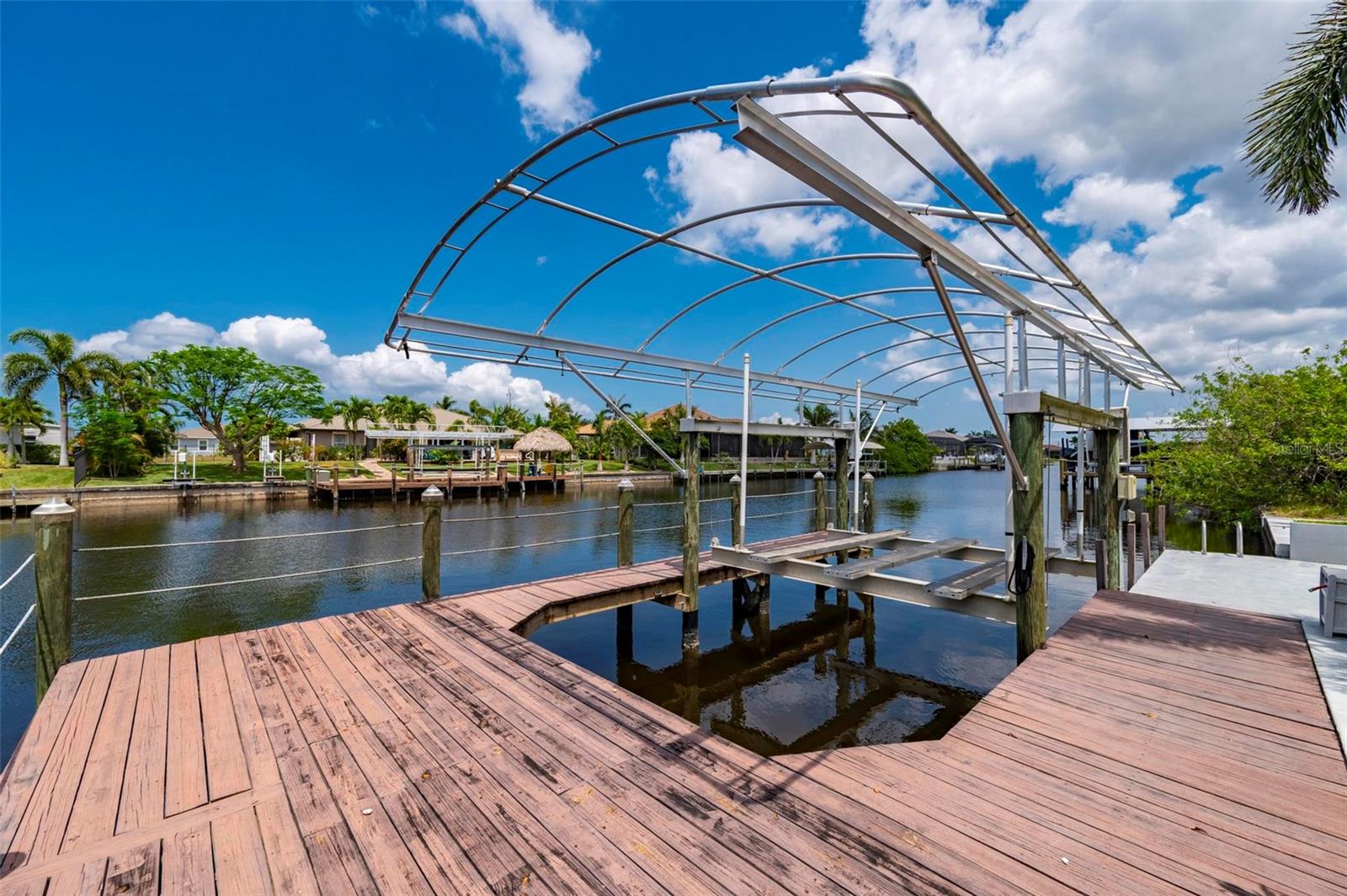 810 NW 36TH AVE, CAPE CORAL, FL, 33993