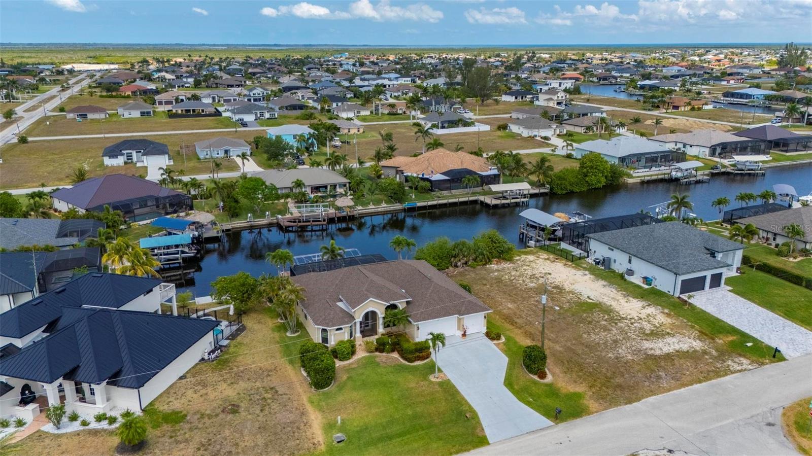 810 NW 36TH AVE, CAPE CORAL, FL, 33993