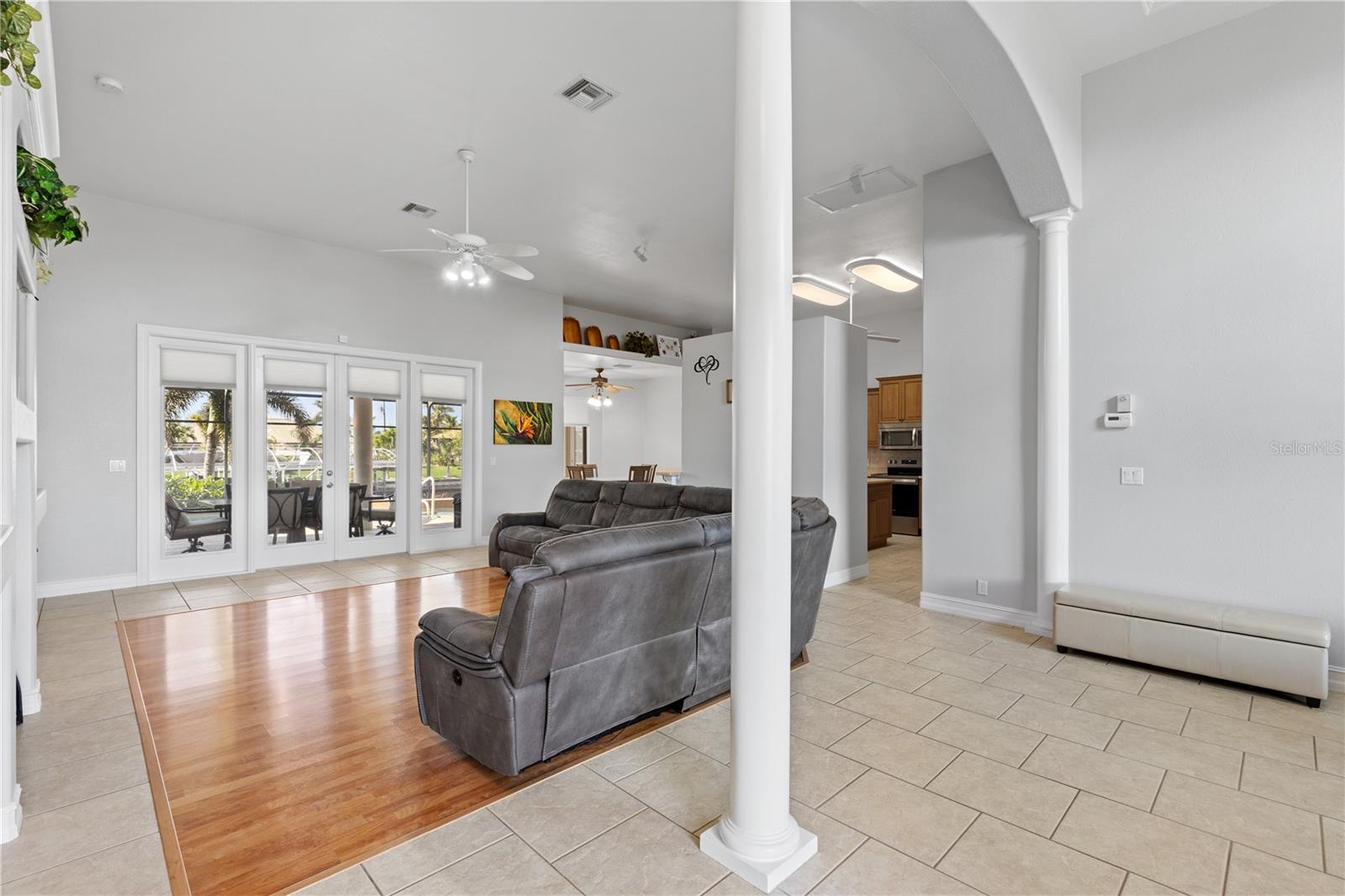 810 NW 36TH AVE, CAPE CORAL, FL, 33993