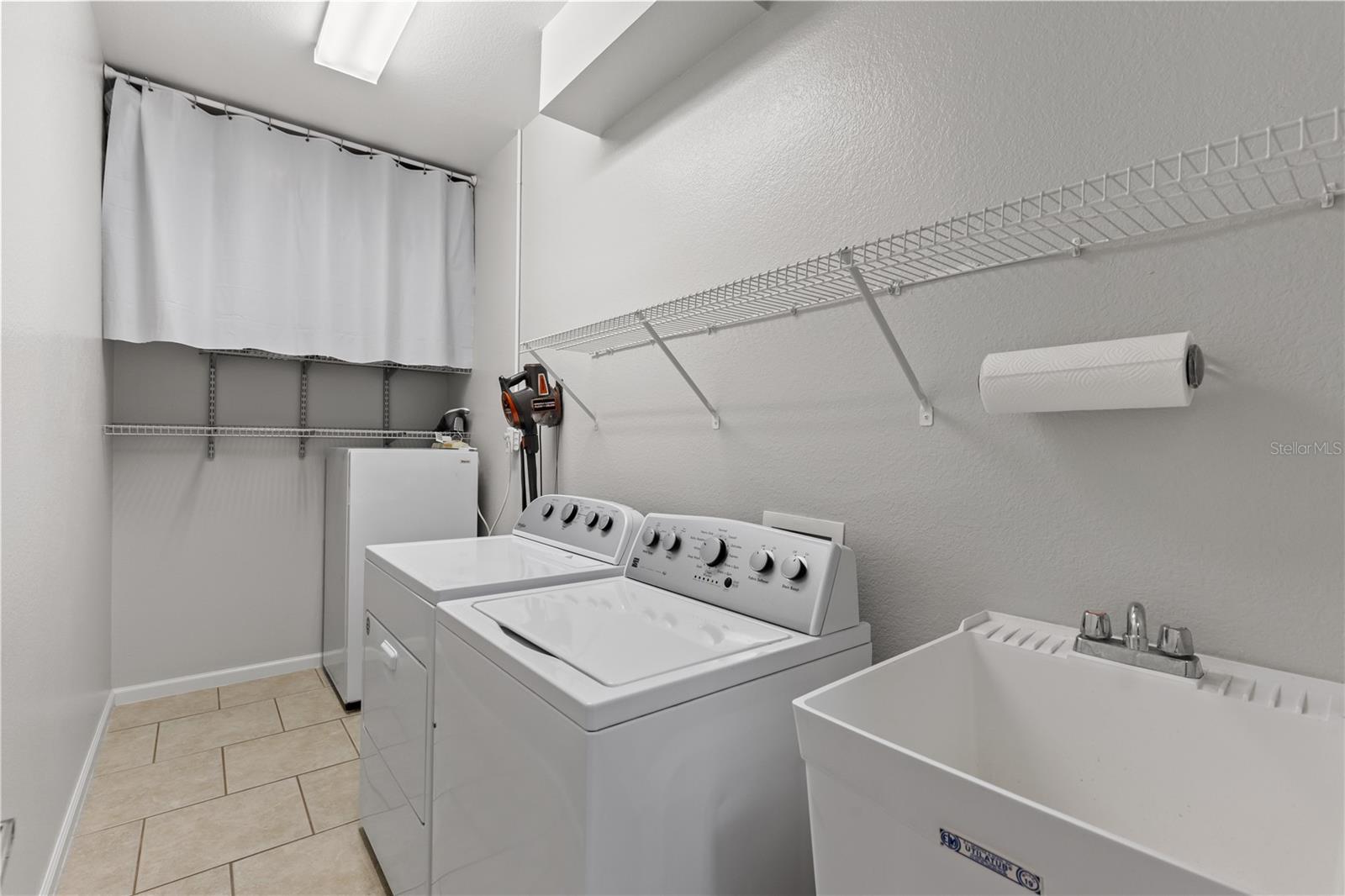 810 NW 36TH AVE, CAPE CORAL, FL, 33993