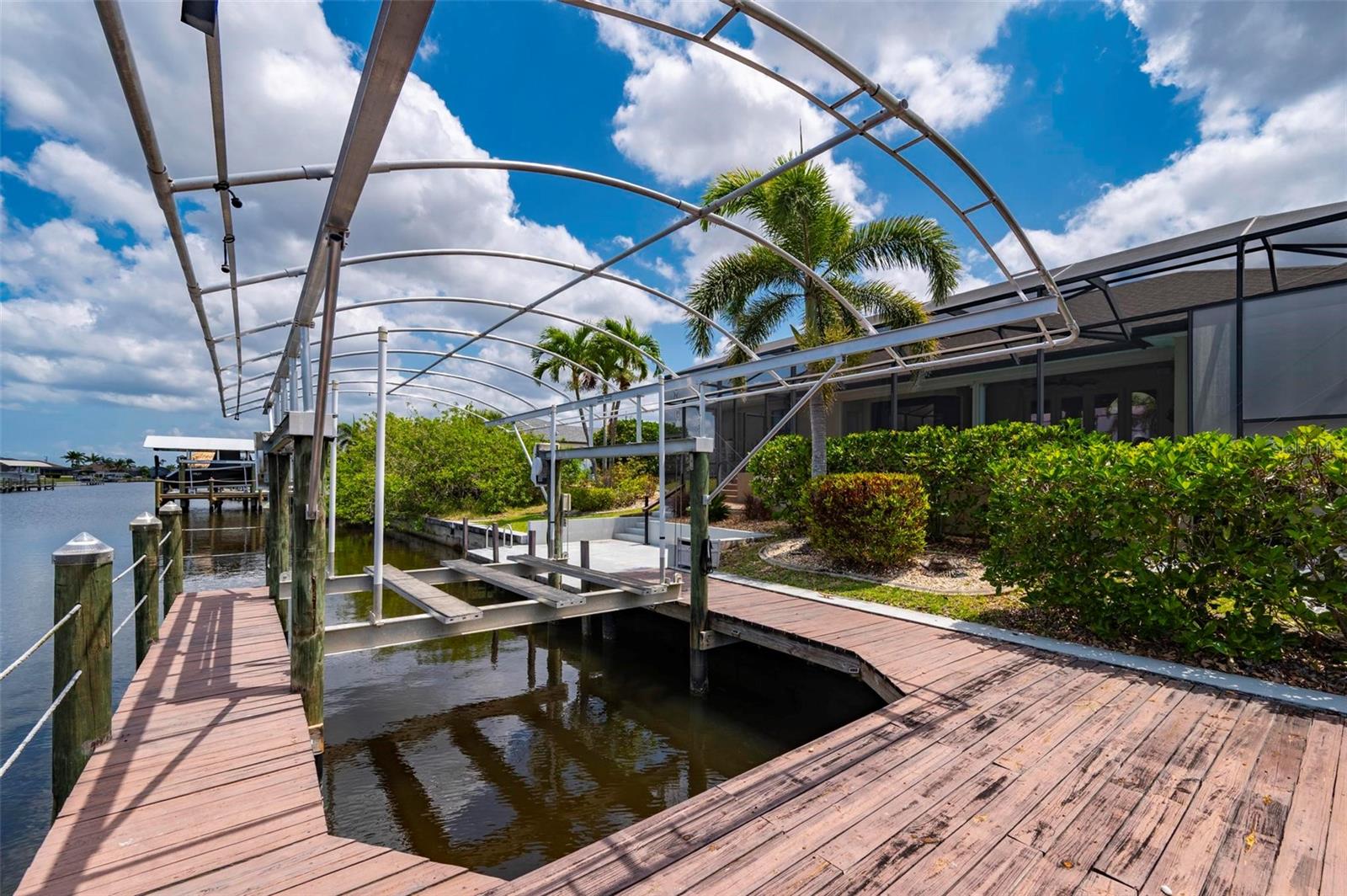810 NW 36TH AVE, CAPE CORAL, FL, 33993